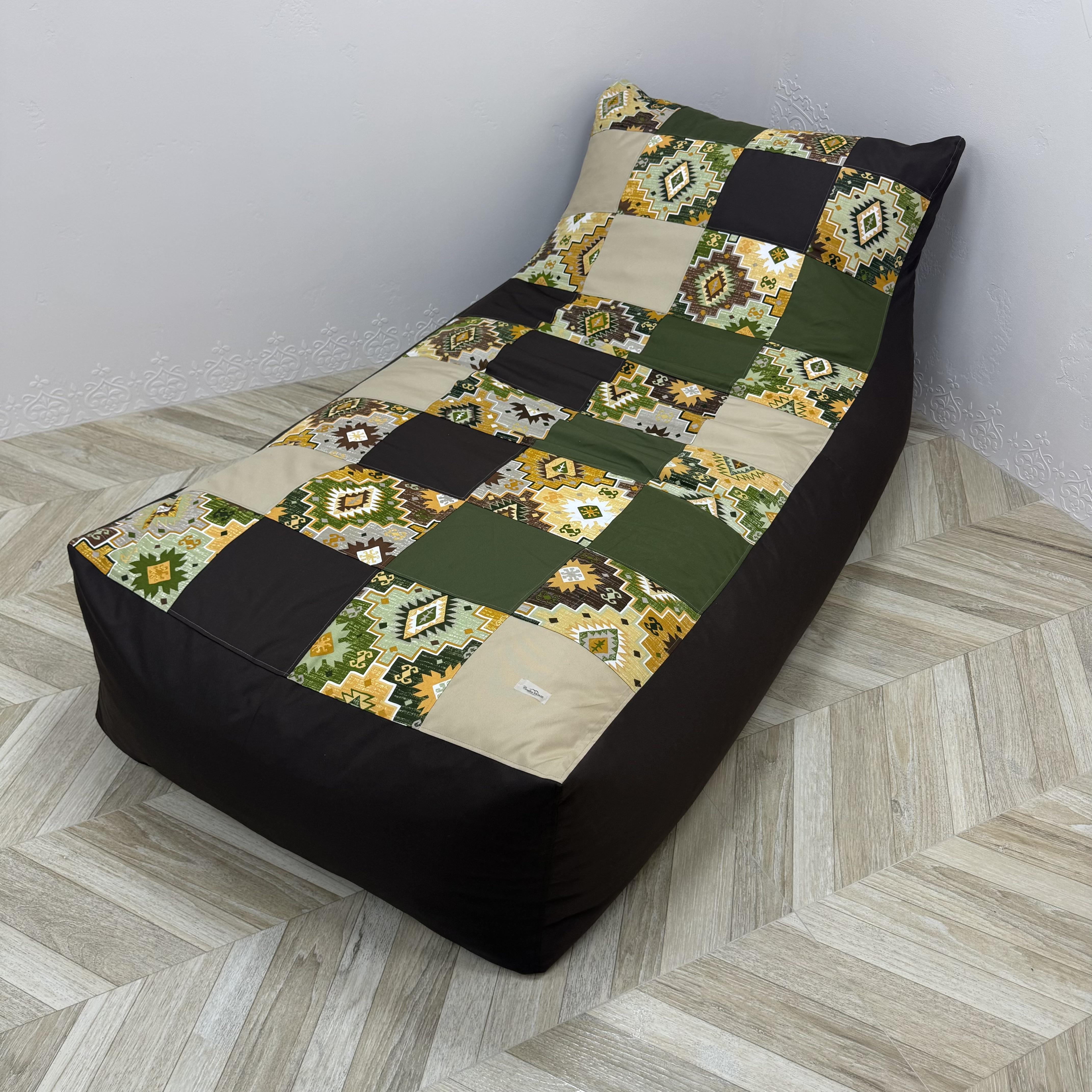 Бескаркасное кресло водонепроницаемое пэчворк Comfort Home Carpet green 90х180х80 см