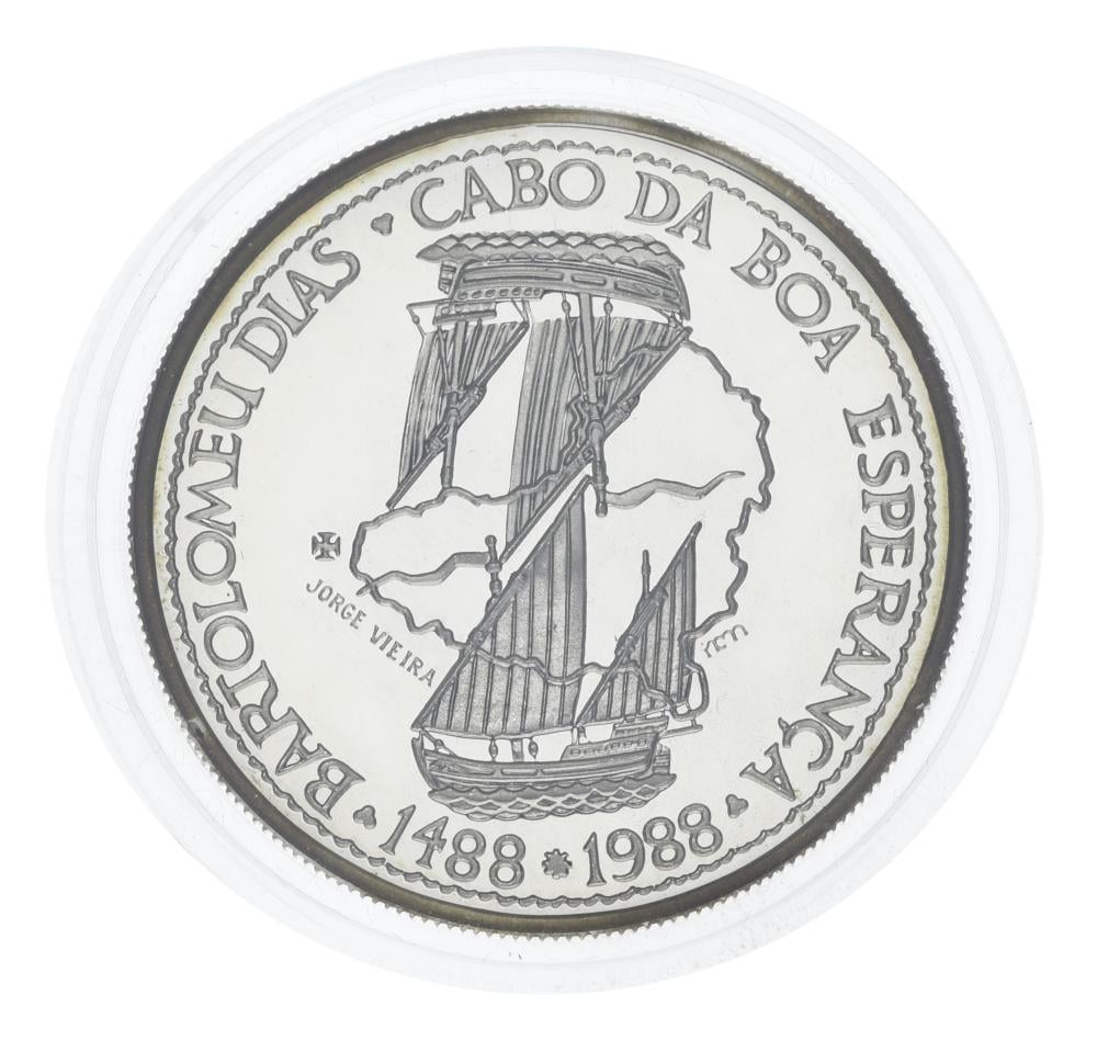 Коллекционная монета Португалия 100 эскудо 1988 серебро Proof золотой век португальских открытий-Диаш 16,5 г (М21479) Коллекционная монета Португалия 100 эскудо 1988 серебро Proof золотой век португальских открытий-Диаш 16,5 г (М21479)