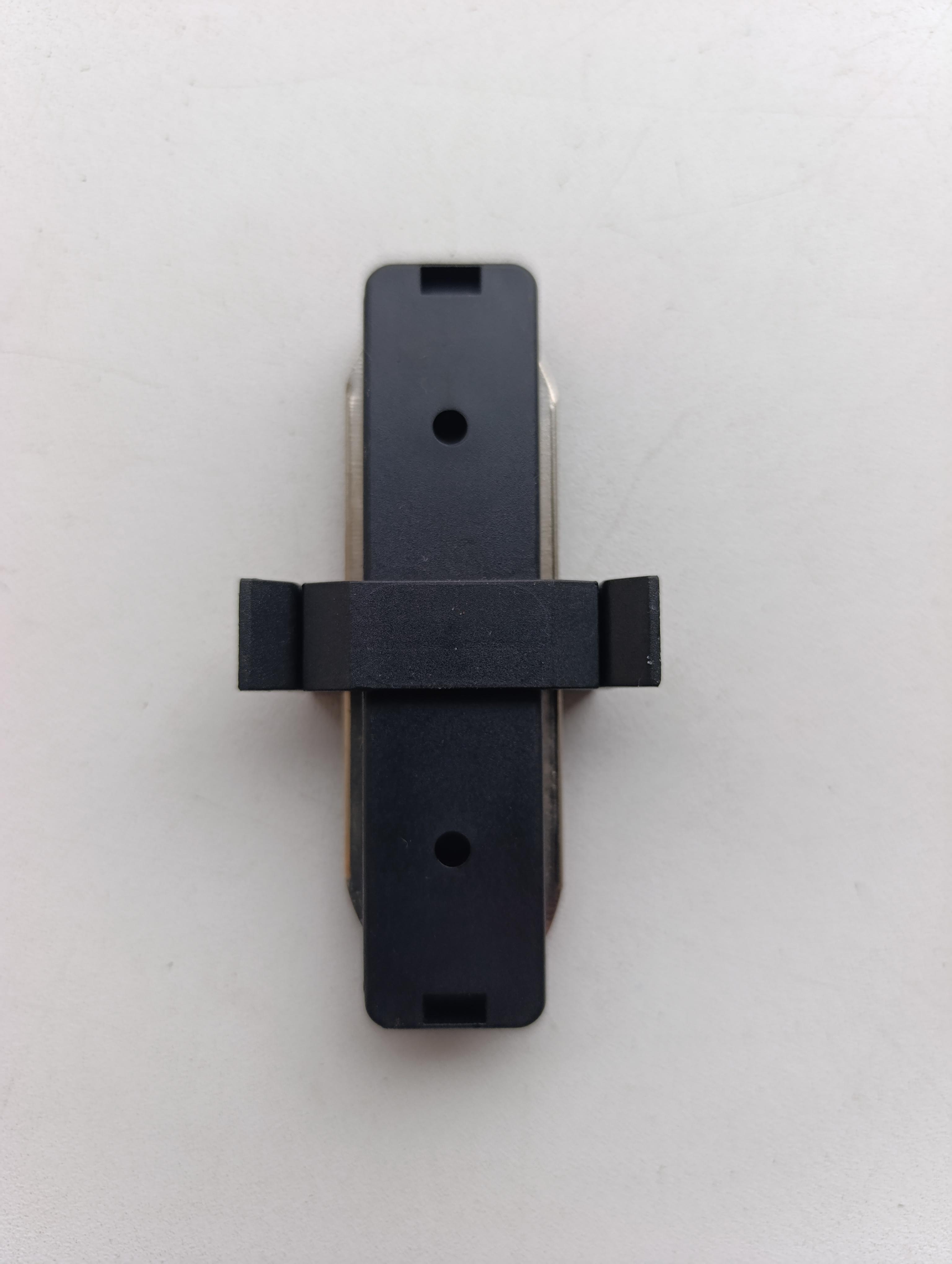 Коннектор прямой 180 градусов Черный (101671) Коннектор прямой 180 градусов Черный (101671)