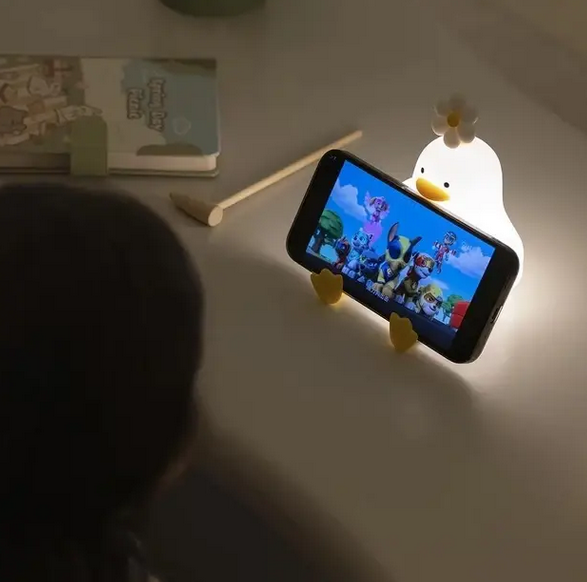 Нічник каченя з квіткою дитячий силіконовий led (kyl-8) - фото 15 Нічник каченя з квіткою дитячий силіконовий led (kyl-8) - фото 15