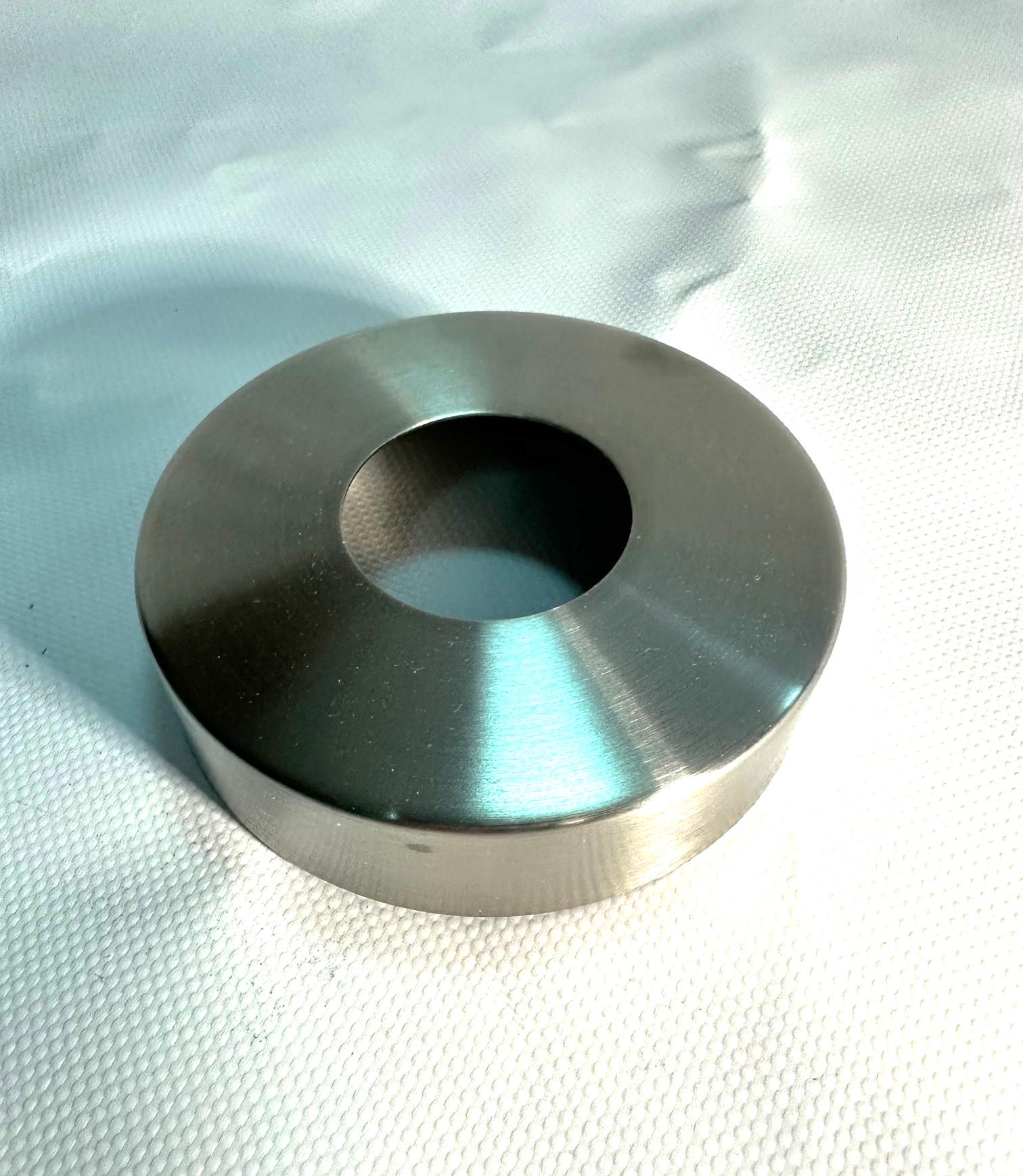 Ковпак-накладка з нержавіючої сталі AISI 304 для маскування місця кріплення до монтажної поверхні 124x43x22 мм (В8706) - фото 7 Ковпак-накладка з нержавіючої сталі AISI 304 для маскування місця кріплення до монтажної поверхні 124x43x22 мм (В8706) - фото 7