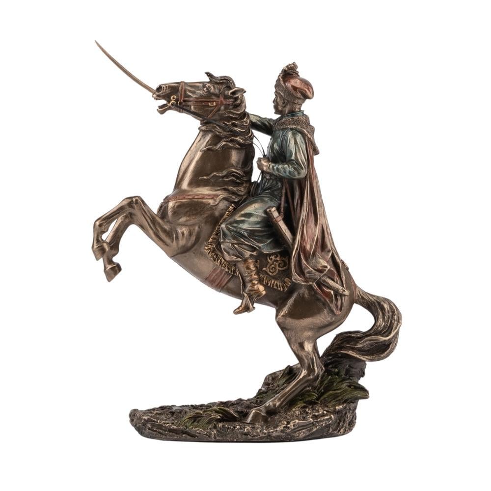 Статуэтка VERONESE Гетьман 22х20 см - фото 3 Статуэтка VERONESE Гетьман 22х20 см - фото 3