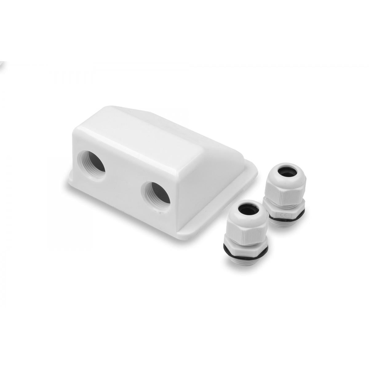 Люверса крышная Volt Polska для солнечных кабелей под кемпером/лодкой (5PVXRAM006) Люверса крышная Volt Polska для солнечных кабелей под кемпером/лодкой (5PVXRAM006)