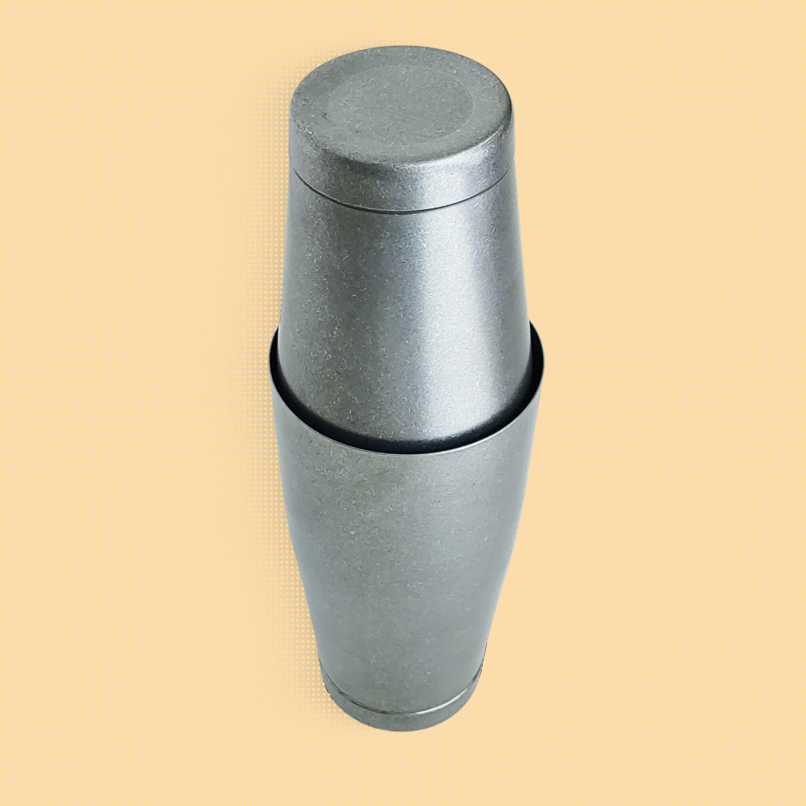 Шейкер барный для коктейлей Olin&Olin Бостон винтажный из нержавеющей стали 850 мл/550 мл (9614-SH-B-850x550-v) - фото 4 Шейкер барный для коктейлей Olin&Olin Бостон винтажный из нержавеющей стали 850 мл/550 мл (9614-SH-B-850x550-v) - фото 4