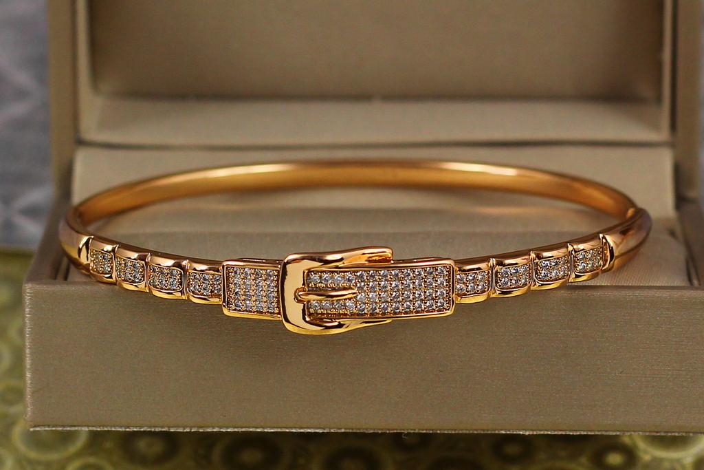 Браслет бэнгл Xuping Jewelry Ремень 60 мм х 9 мм на руку 17-19 см Золотистый
