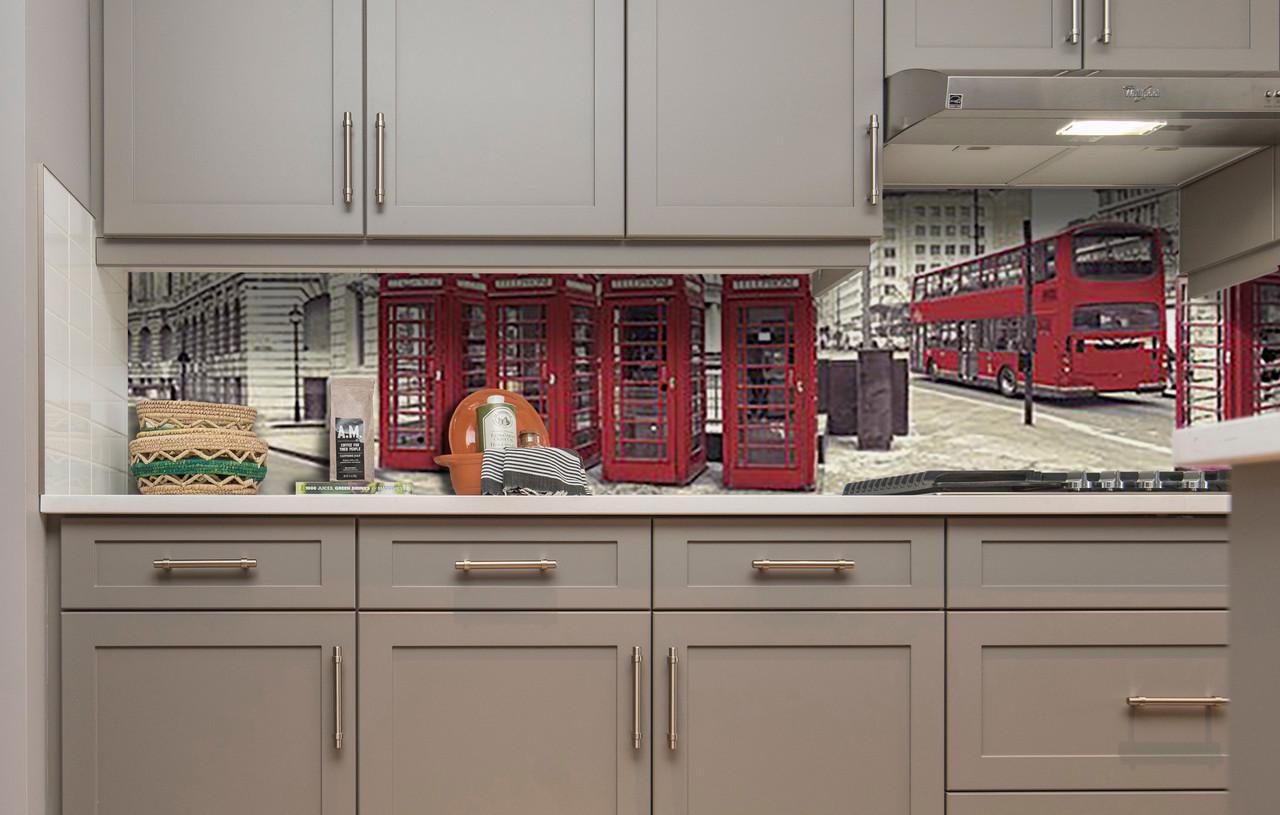 Кухонный фартук Телефонные будки Лондон из самоклеющейся виниловой пленки 60х250 см Красный