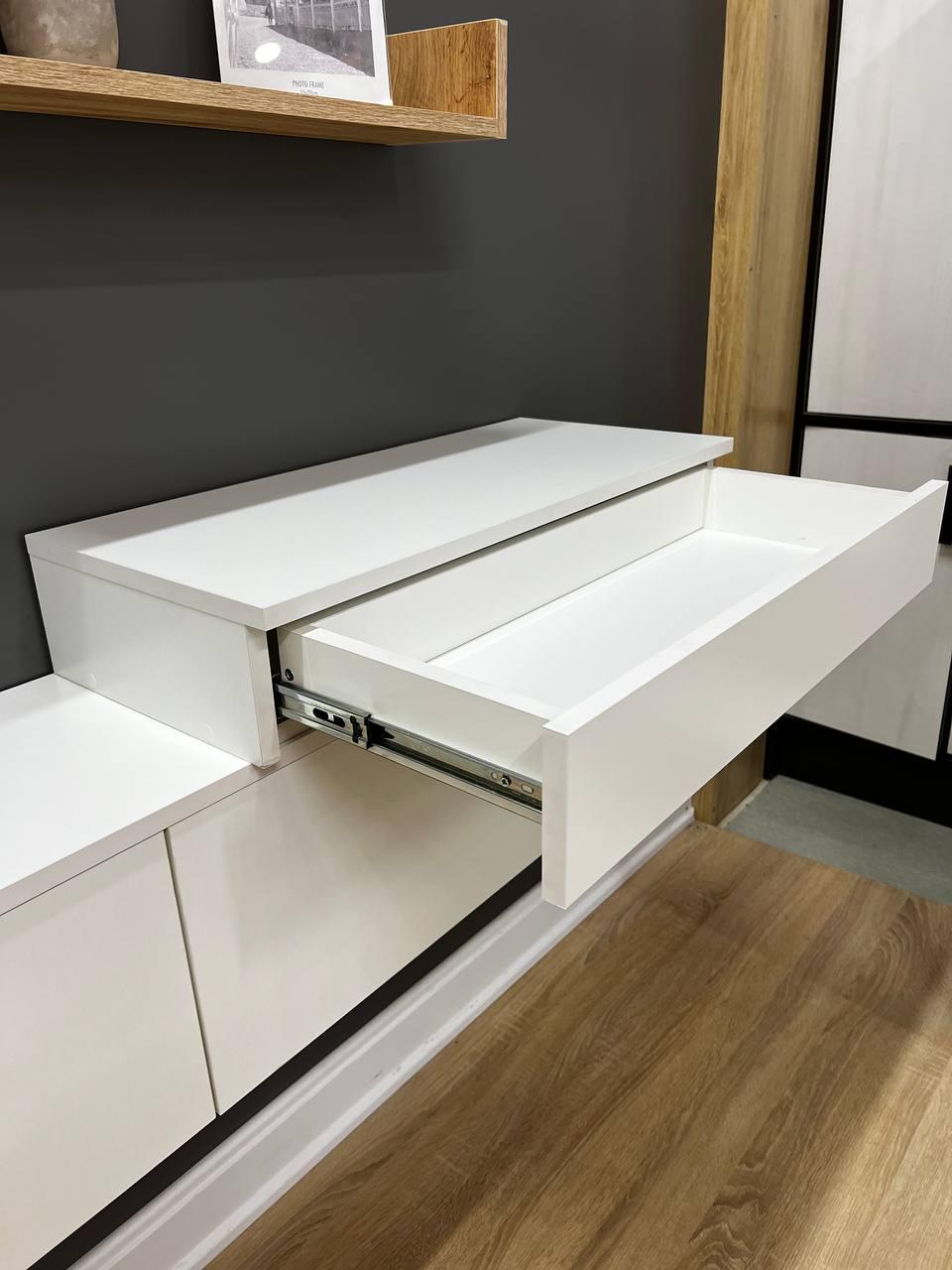 Стіл туалетний підвісний Стелла 1 704х310х130 мм Білий - фото 4 Стіл туалетний підвісний Стелла 1 704х310х130 мм Білий - фото 4