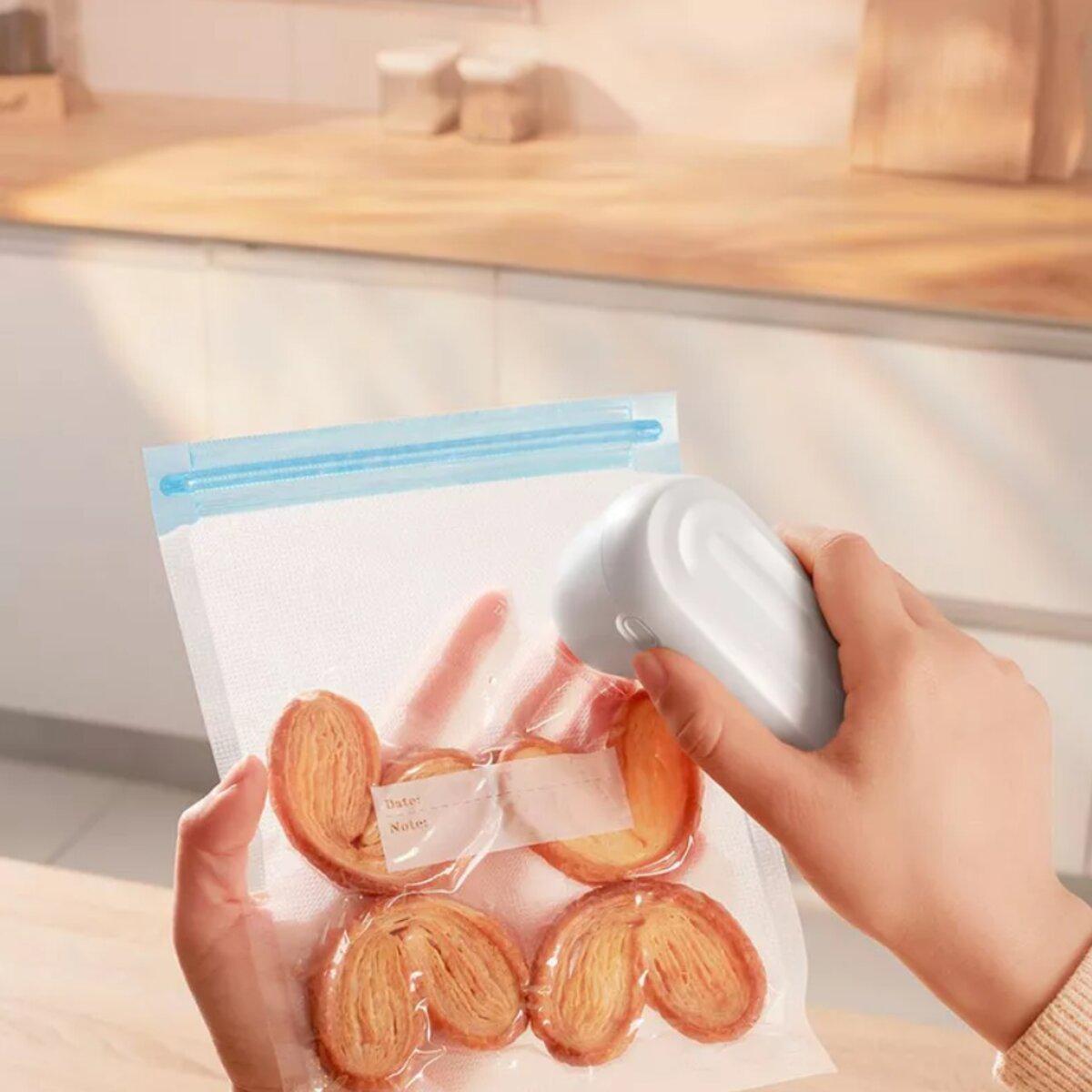 Вакууматор Jingchu Mini Vacuum Machine 25W 1200 mAh Type-C White (JC-ZKJ01) - фото 3 Вакууматор Jingchu Mini Vacuum Machine 25W 1200 mAh Type-C White (JC-ZKJ01) - фото 3