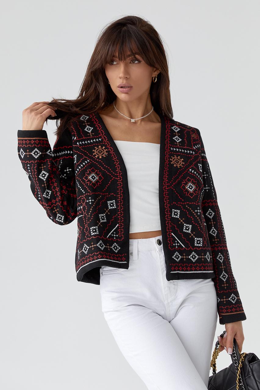 Пиджак с вышивкой без застежки M Черный Пиджак с вышивкой без застежки M Черный
