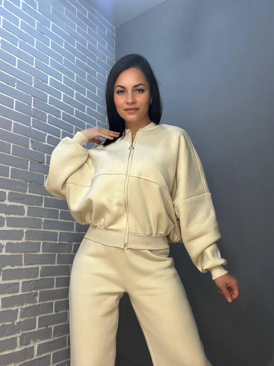 Костюм женский QUZEN 472-472 пилот брюки палаццо широкие флис S Светло-бежевый (786) - фото 4