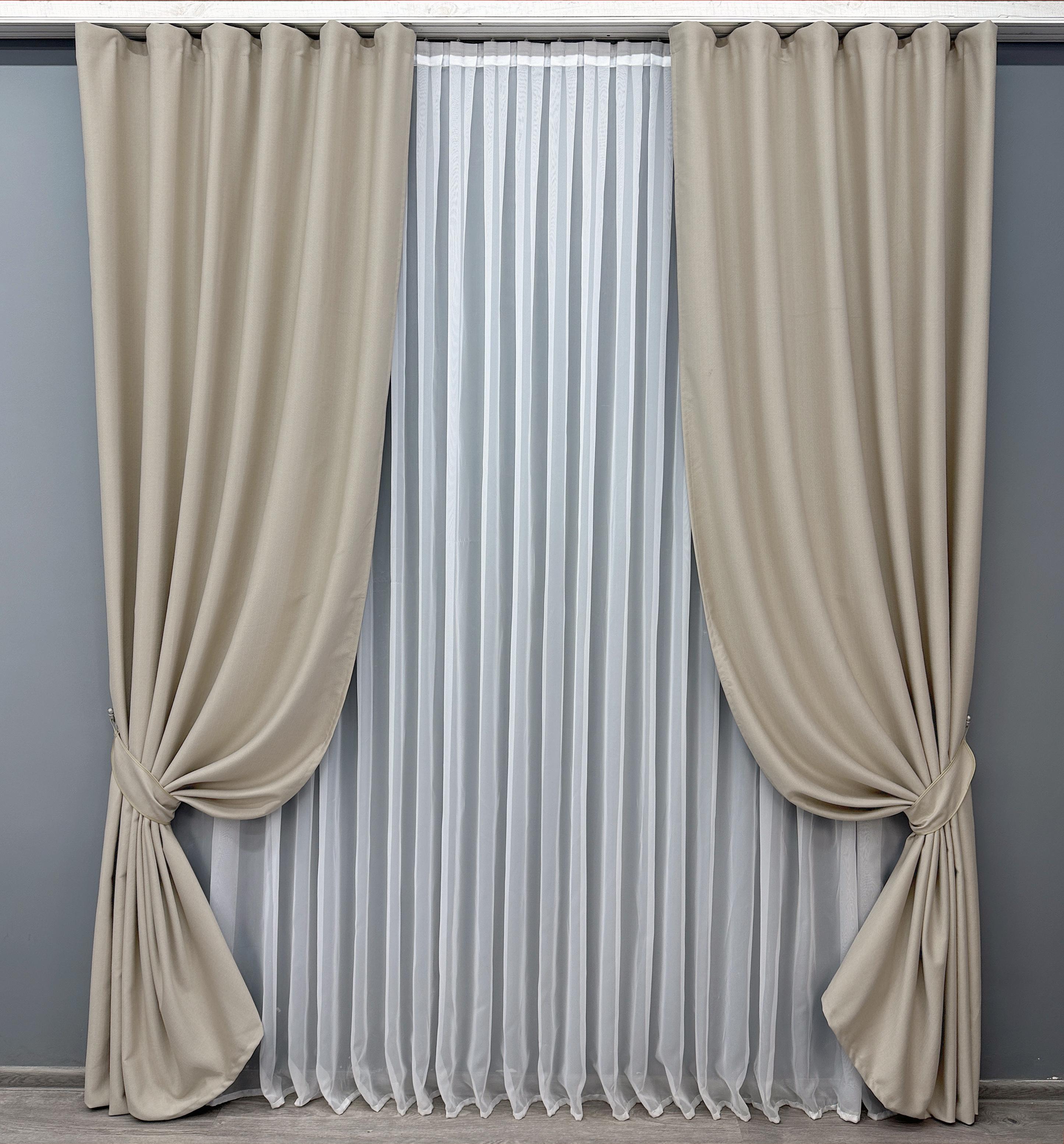 Комплект готовых штор VR-Textil Шенил однотонный №1691ш 150х270 см 2 шт. Бежевый (33-0592) - фото 1 Комплект готовых штор VR-Textil Шенил однотонный №1691ш 150х270 см 2 шт. Бежевый (33-0592) - фото 1