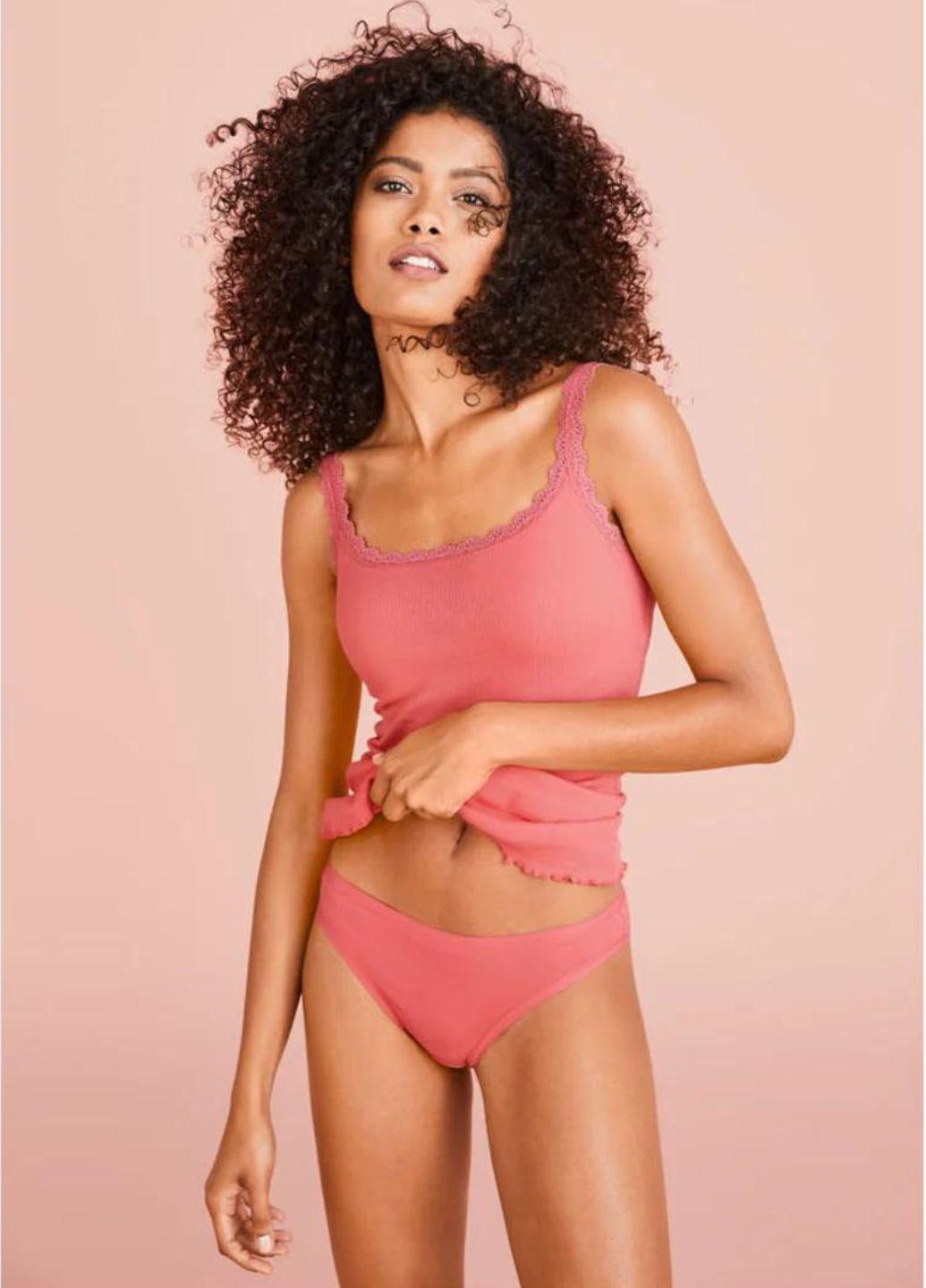 Набір трусиків жіночих Esmara бавовна S р. 42/44 5 шт. (VNE178WRB_S) - фото 4 Набір трусиків жіночих Esmara бавовна S р. 42/44 5 шт. (VNE178WRB_S) - фото 4