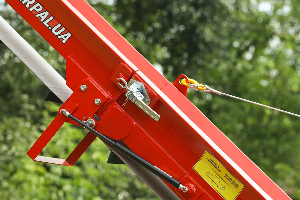 Подрібнювач гілок Arpal на шматки дров з бензиновим двигуном на причепі (АМ-120БД-К) - фото 13 Подрібнювач гілок Arpal на шматки дров з бензиновим двигуном на причепі (АМ-120БД-К) - фото 13