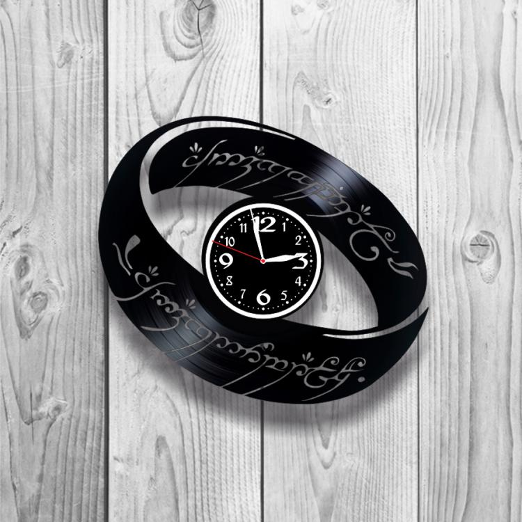 Часы настенные The Lord of the Rings 0437 из виниловой пластинки Часы настенные The Lord of the Rings 0437 из виниловой пластинки