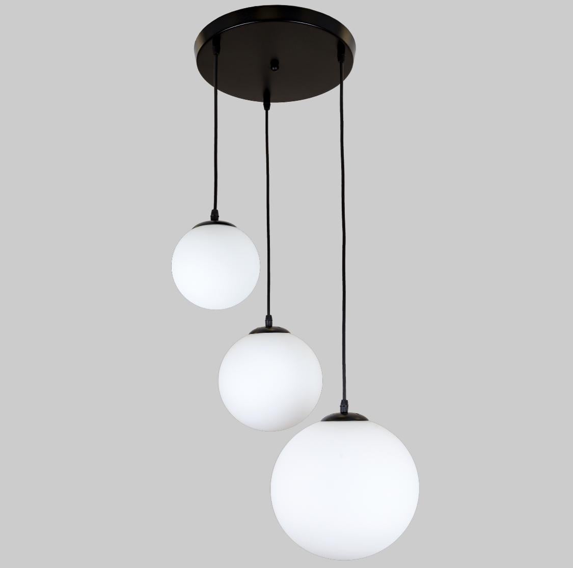 Люстра с шарами Черный/Белый (56-PR151F-3 BK+WH)