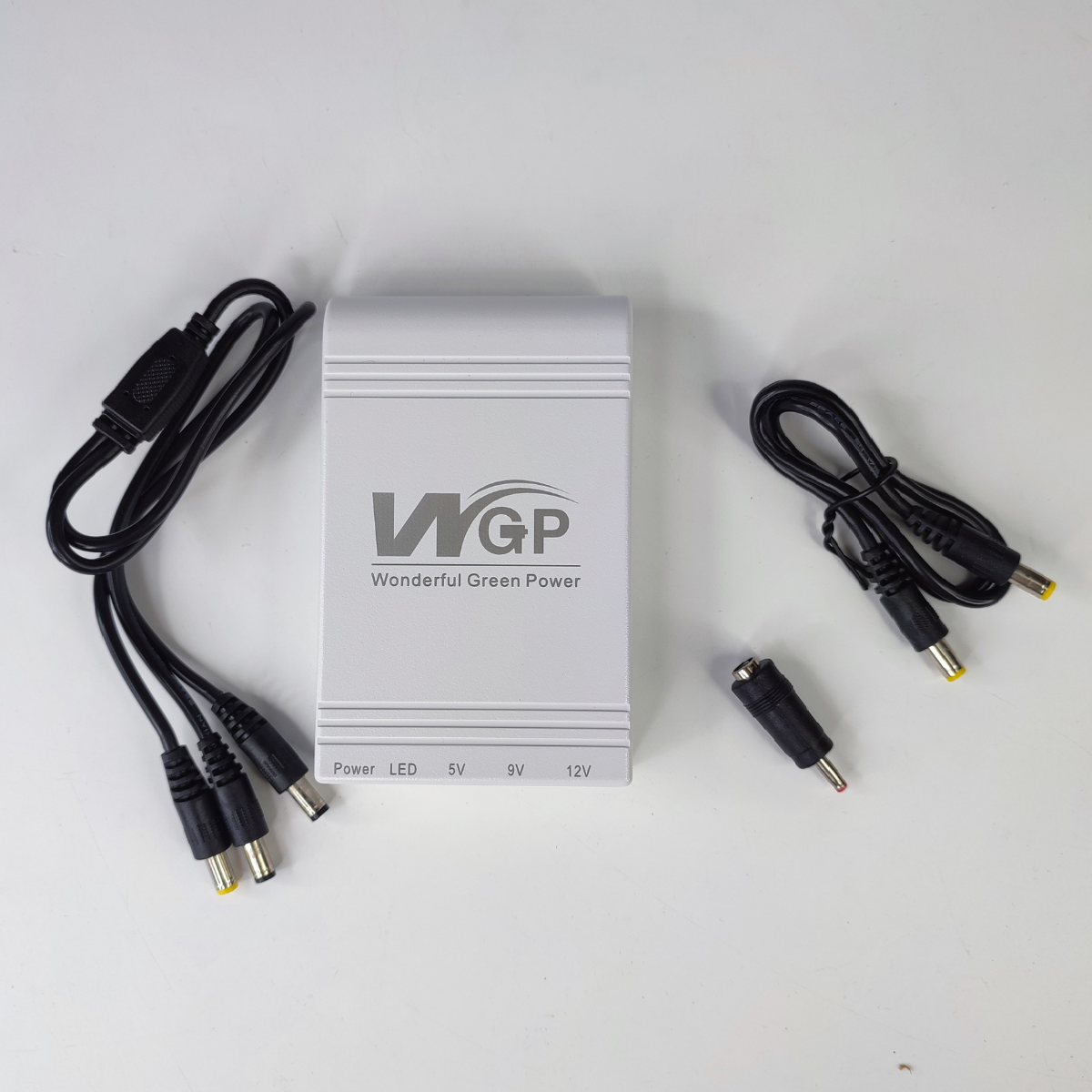 Источник бесперебойного питания WGP для роутера с USB и DC-выходами 5V 9V 12V 10400mAh Белый (WGP-104-White)