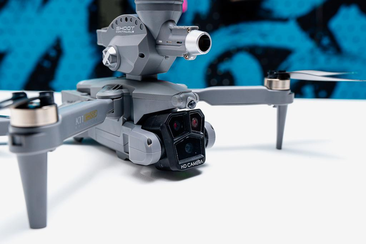 Радиоуправляемый дрон детский K11 с HD камерой и орбизами для стрельбы Серый (22585924) - фото 5 Радиоуправляемый дрон детский K11 с HD камерой и орбизами для стрельбы Серый (22585924) - фото 5