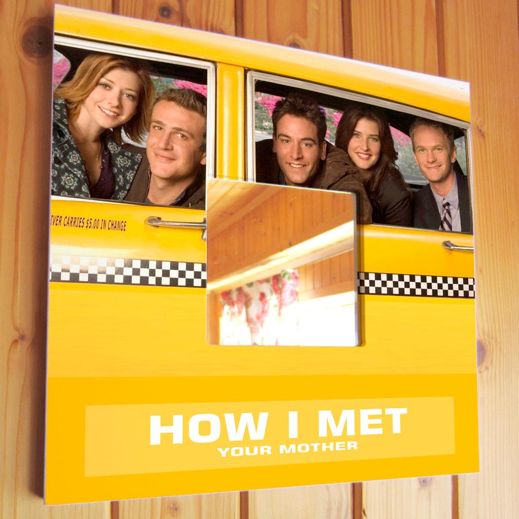 Зеркало декоративное Сериал "Как я встретил вашу маму" 260х260 мм (M03511)