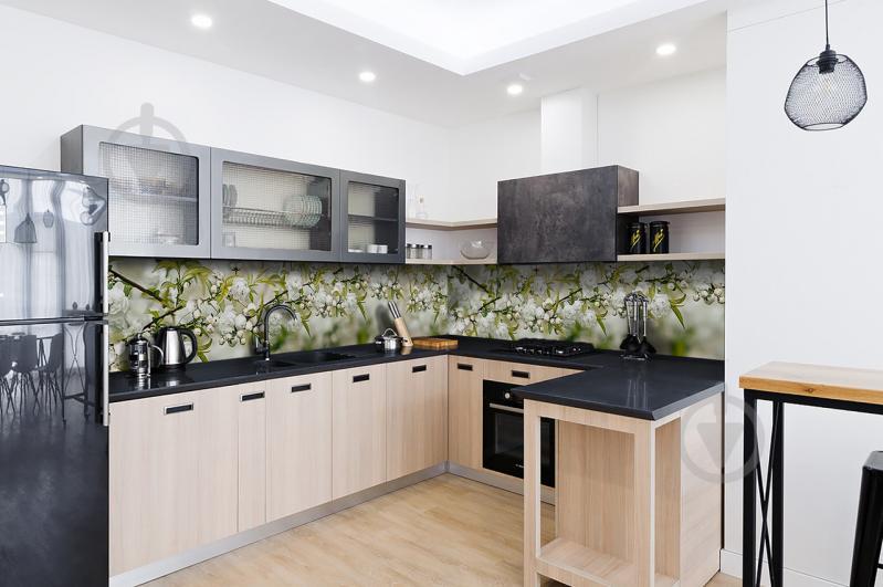 Скинали на кухню Zatarga «Белая Сакура» 650х2500 мм виниловая 3Д наклейка кухонный фартук самоклеящаяся Z180687/1