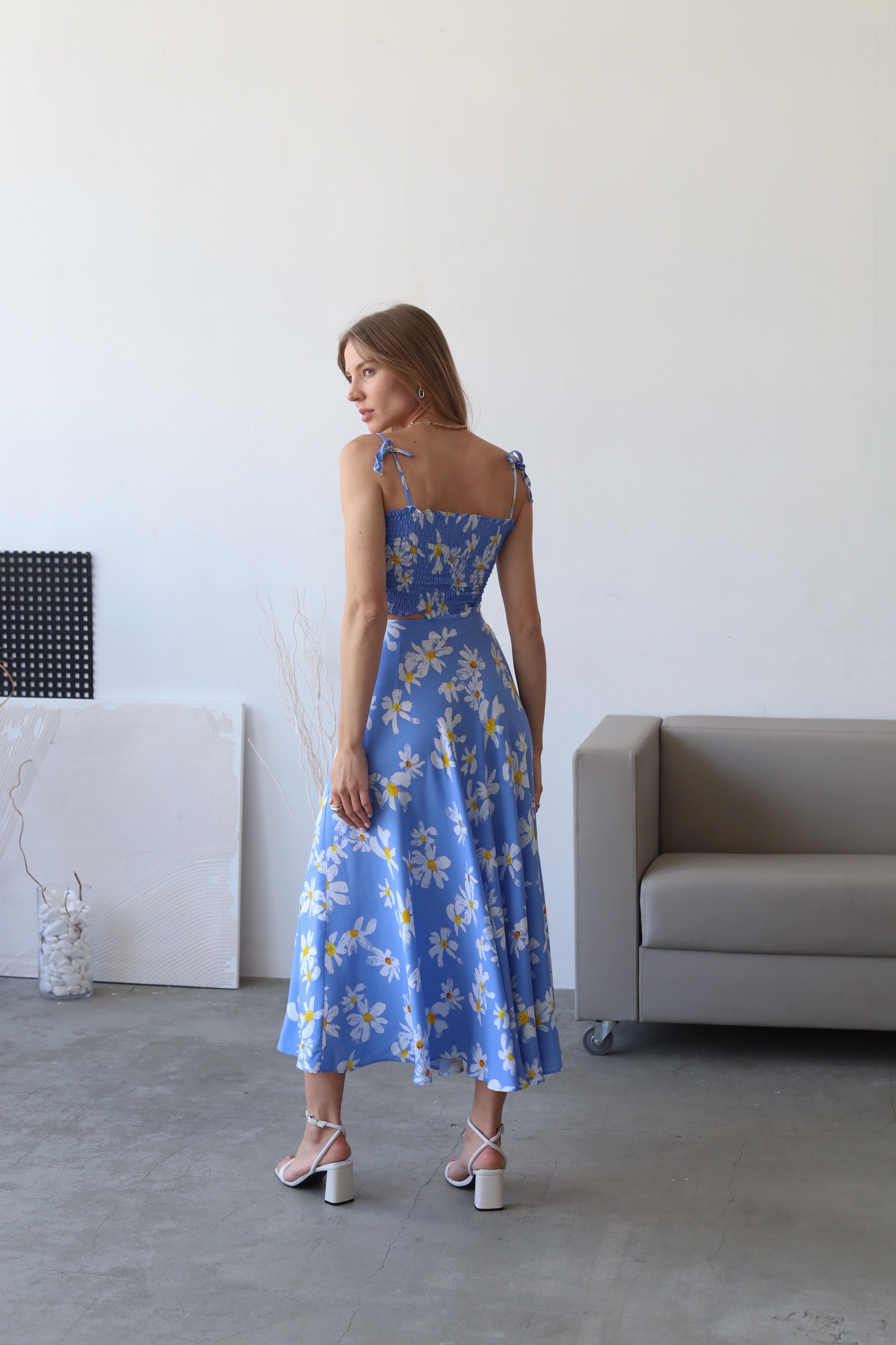 Спідниця-кльош міді Дика Спідниця Квіти XS Блакитний (3029) - фото 4 Спідниця-кльош міді Дика Спідниця Квіти XS Блакитний (3029) - фото 4