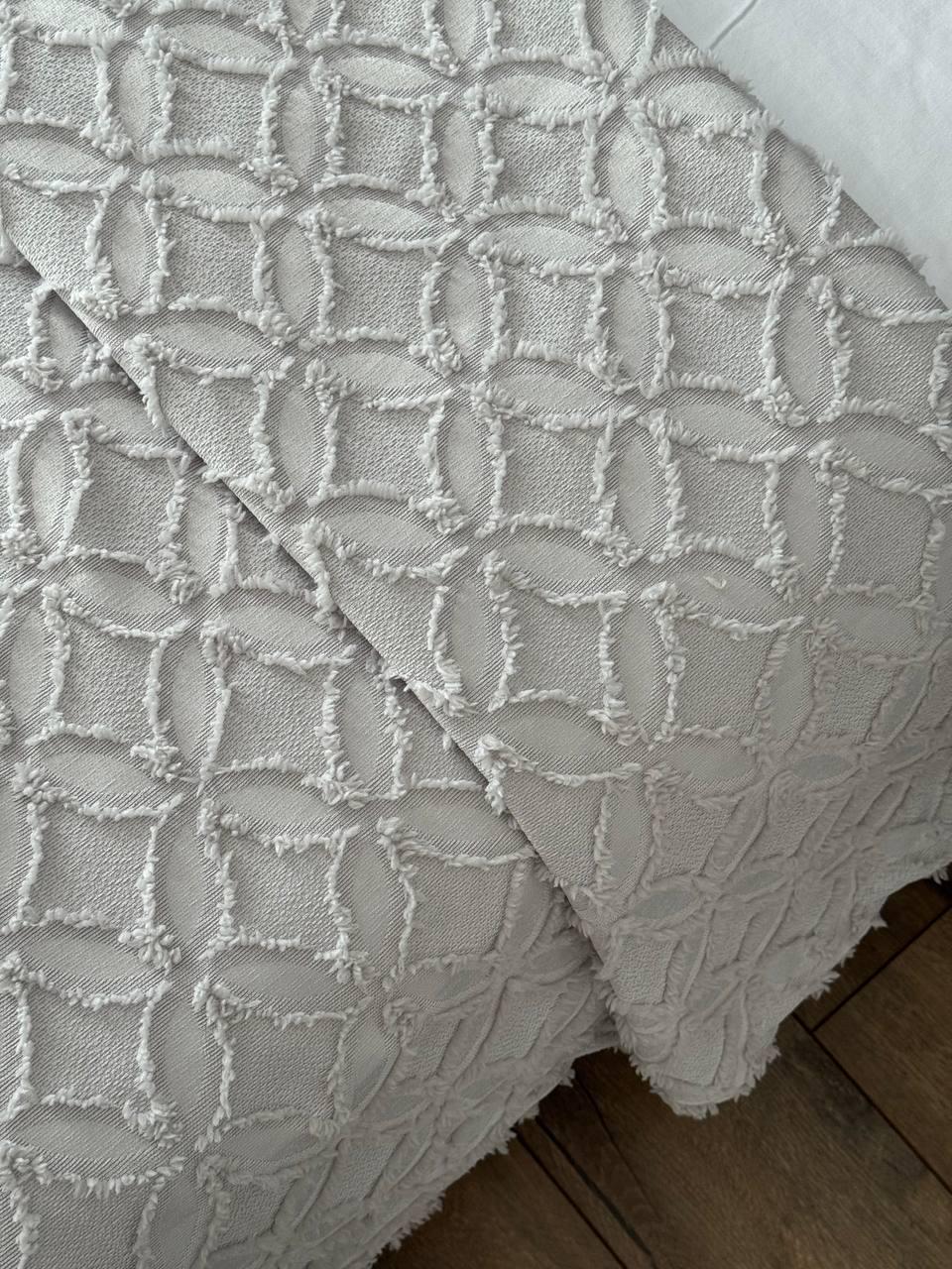 Покрывало Фрея 240x250 см Серый (21621-8-240x250cm) - фото 8 Покрывало Фрея 240x250 см Серый (21621-8-240x250cm) - фото 8