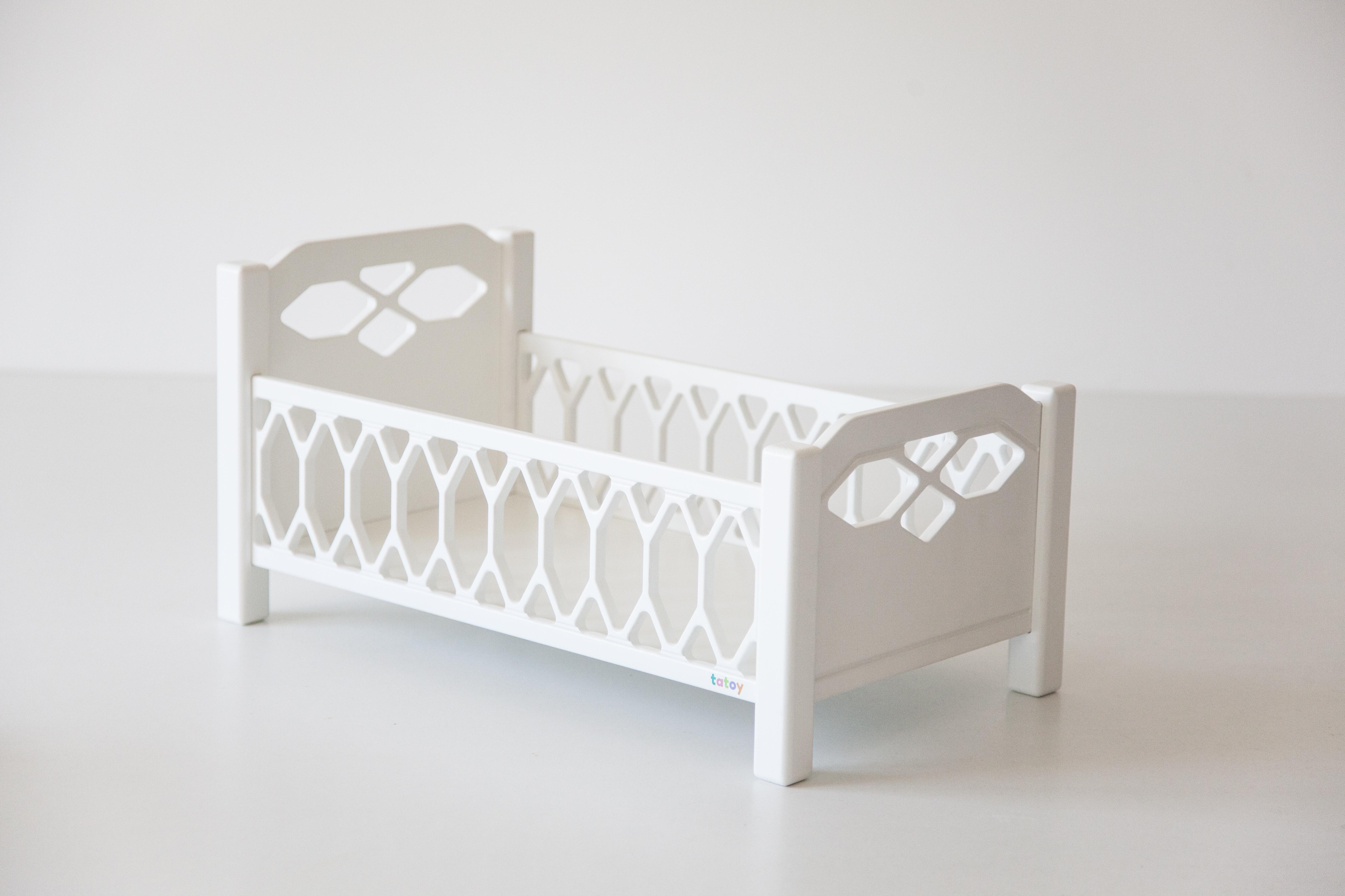 Дерев'яне ліжечко для ляльок Tatoy Agnes без постілі Білий (40b39888) - фото 2 Дерев'яне ліжечко для ляльок Tatoy Agnes без постілі Білий (40b39888) - фото 2