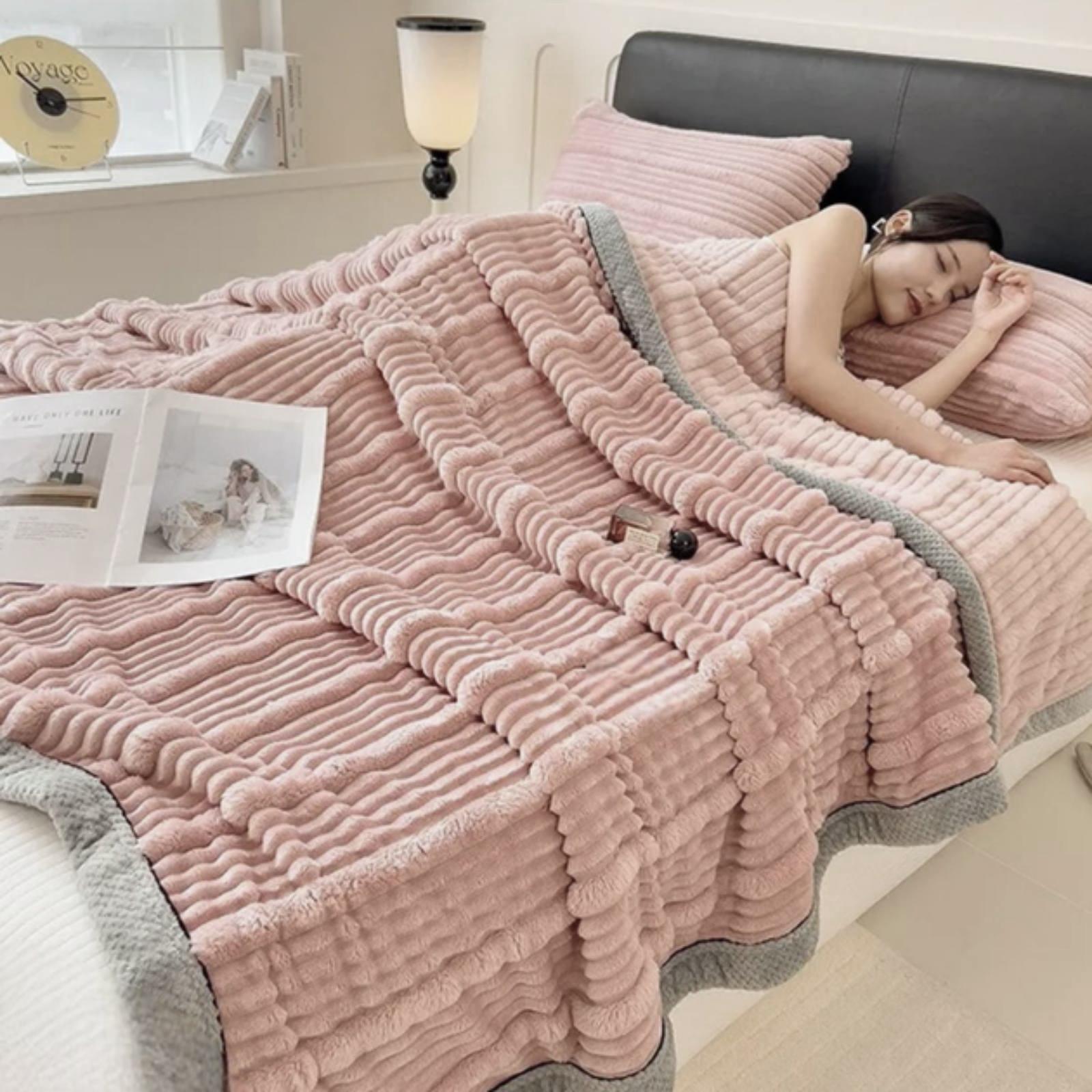 Плед-покривало з мікрофібри Koloco 150x200 см Рожевий (16-368-3) - фото 3