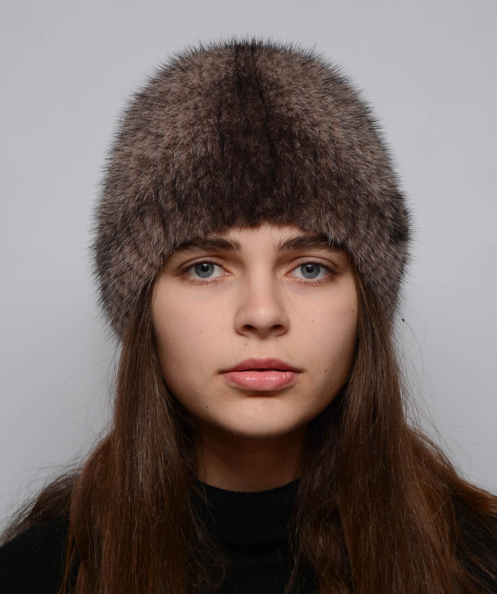 Зимова шапка із в'язаної норки Хутряний стиль Кулька натуральне хутро Крестівка (103/А)