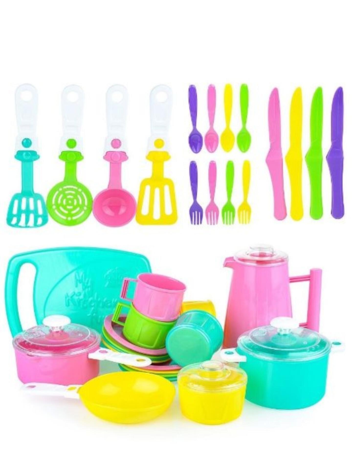 Игрушечный набор посуды Iriska 6 Orion 110 в.2 (3145-1) Игрушечный набор посуды Iriska 6 Orion 110 в.2 (3145-1)