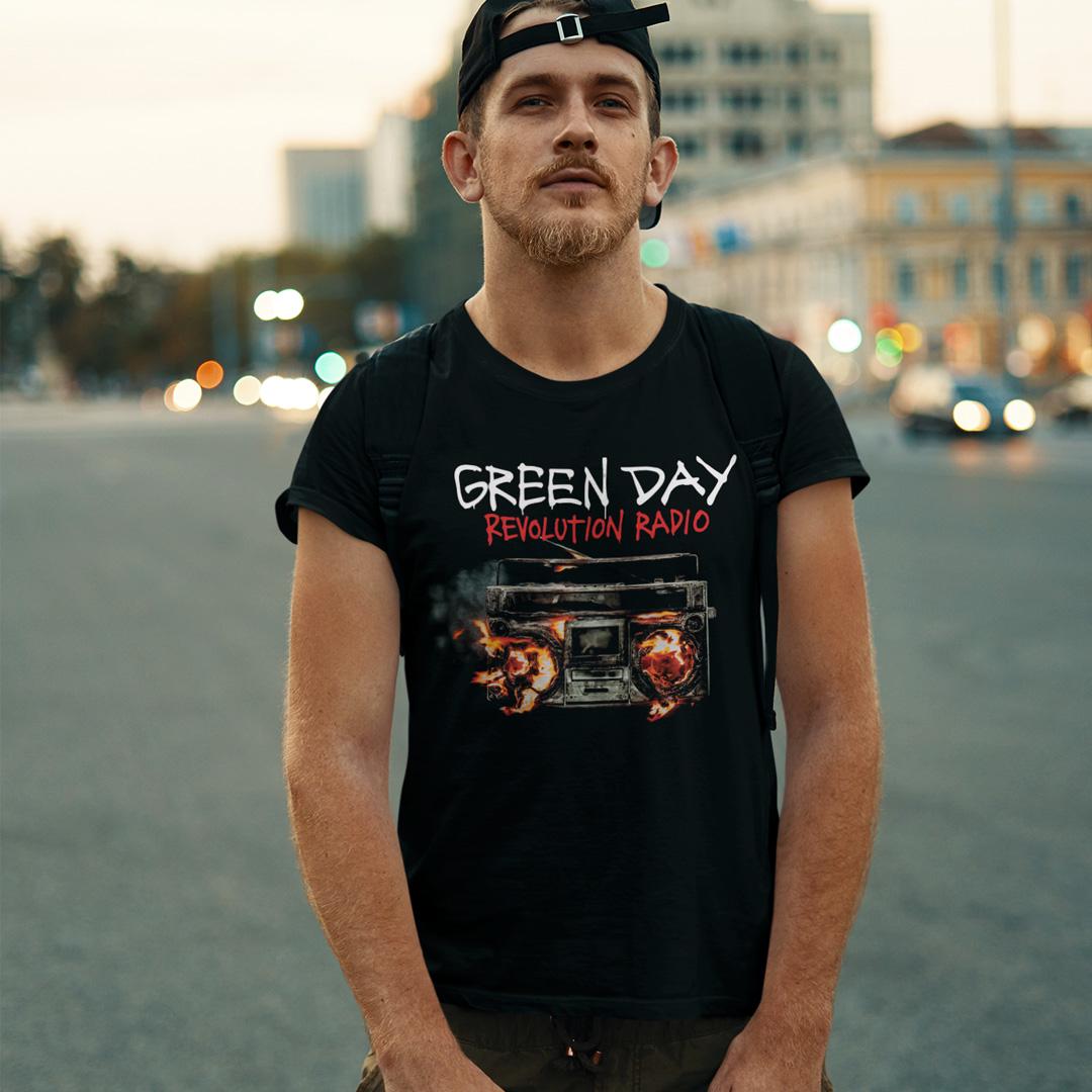 Футболка унисекс Green Day Revolution Radio 2016 XS Черный (32699535)