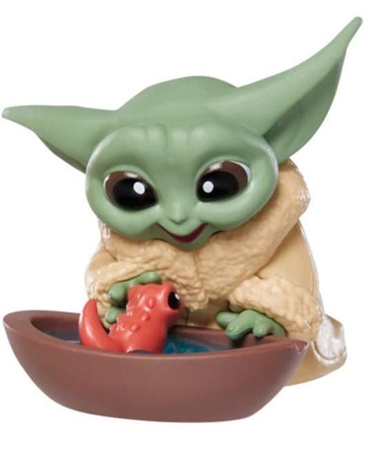 Фигурка для геймеров The Mandalorian Baby Tadpole Friend Mini-Figures Yoda 6 см (WST TM BF Y)
