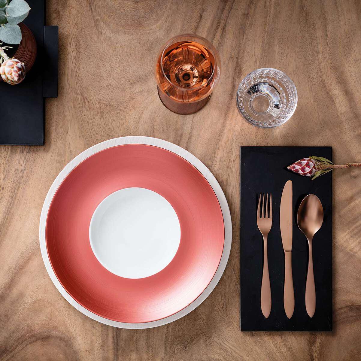 Набір супових тарілок Villeroy & Boch Manufacture Rock Glow порцеляна Ø29 см 4 предмети (1042622700) - фото 4 Набір супових тарілок Villeroy & Boch Manufacture Rock Glow порцеляна Ø29 см 4 предмети (1042622700) - фото 4