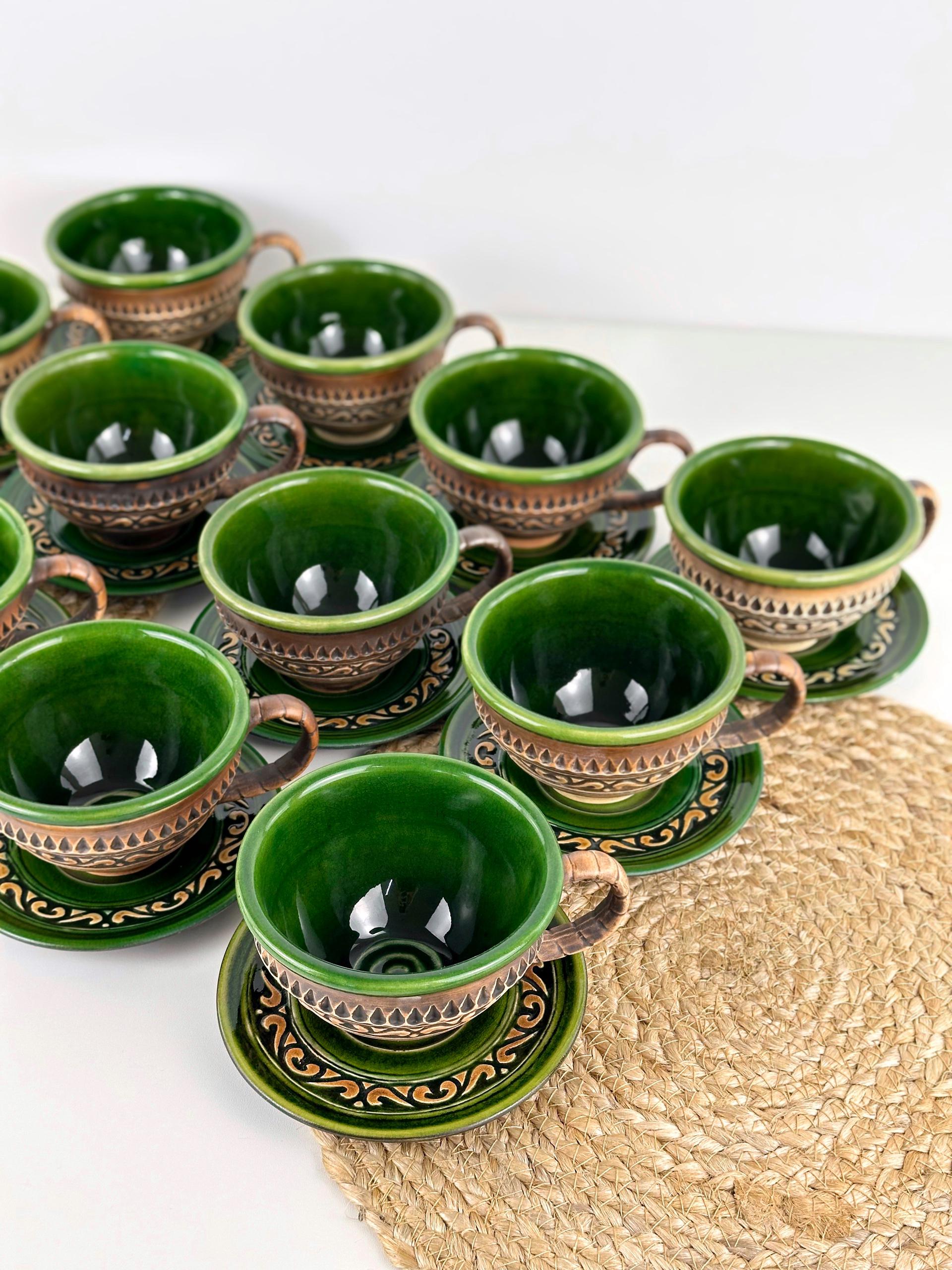 Набір глиняних чашок та блюдець Гражда 12 шт. Коричневий (17019-26) - фото 8 Набір глиняних чашок та блюдець Гражда 12 шт. Коричневий (17019-26) - фото 8