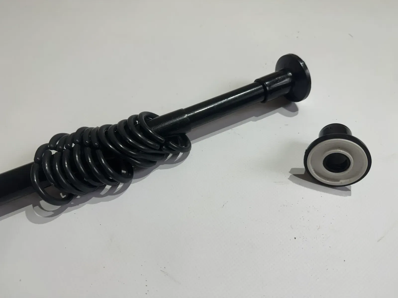 Карниз телескопічний з кільцями для шторки у ванну металевий 120-200 см Чорний (5512/black) - фото 3