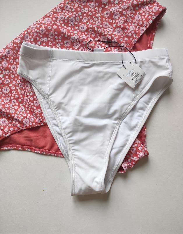 Купальні трусики PRIMARK 4809303 р. 40 Білий Купальні трусики PRIMARK 4809303 р. 40 Білий