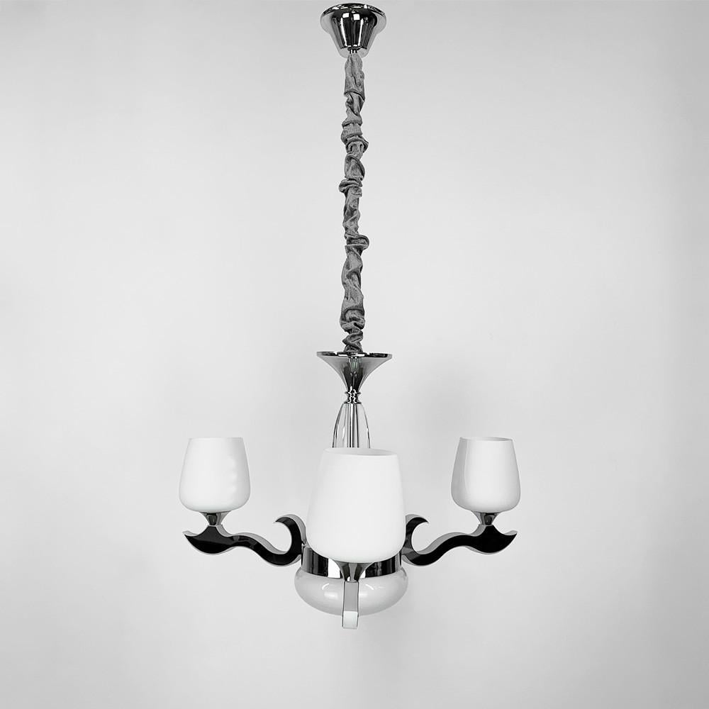 Люстра со светодиодным корпусом и 3 белыми плафонами/пульт Серебряный (86517/3 CH)