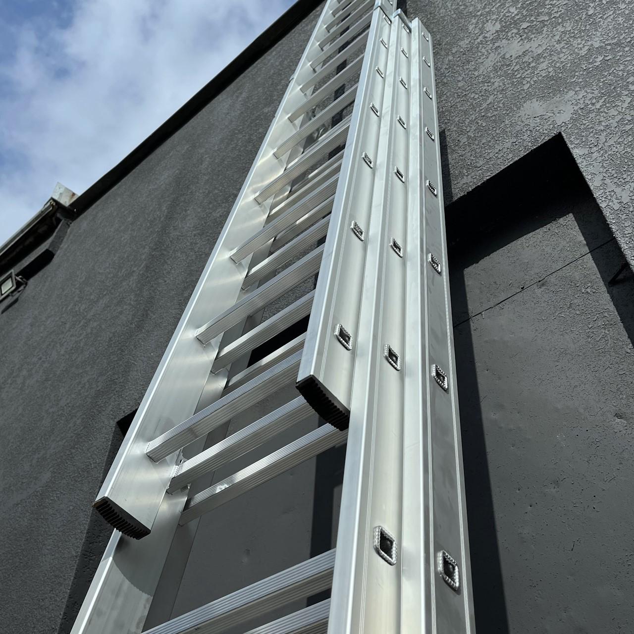 Лестница алюминиевая трехсекционная Техпром Ultra 3х13/9,3 м (10313) - фото 5