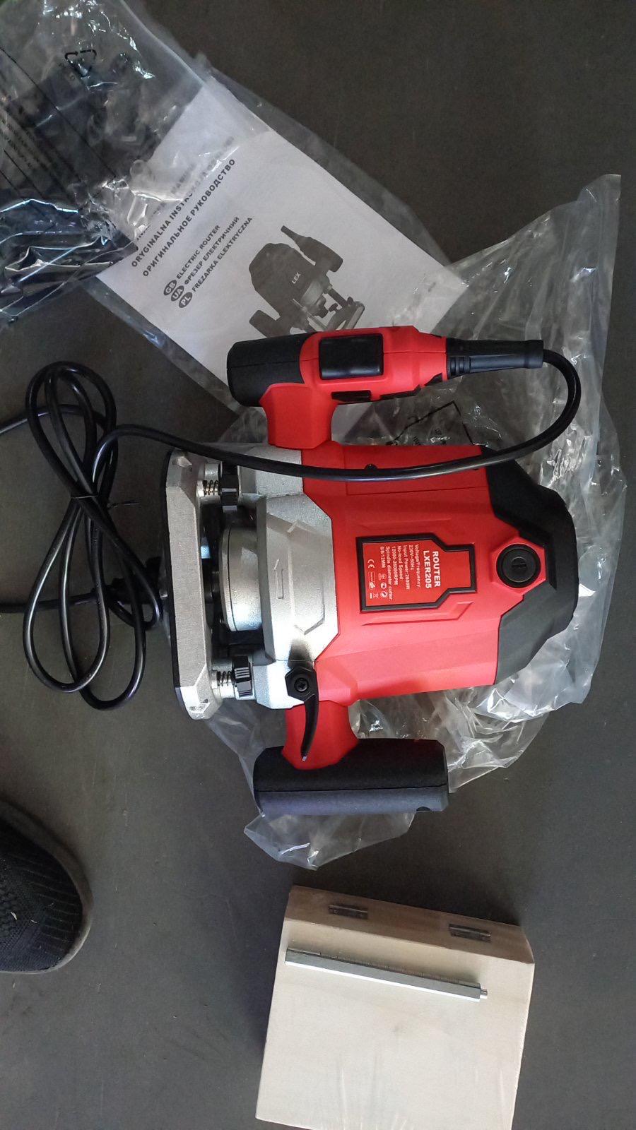 Фрезер LEX LXER205 2600 Вт - фото 3 Фрезер LEX LXER205 2600 Вт - фото 3