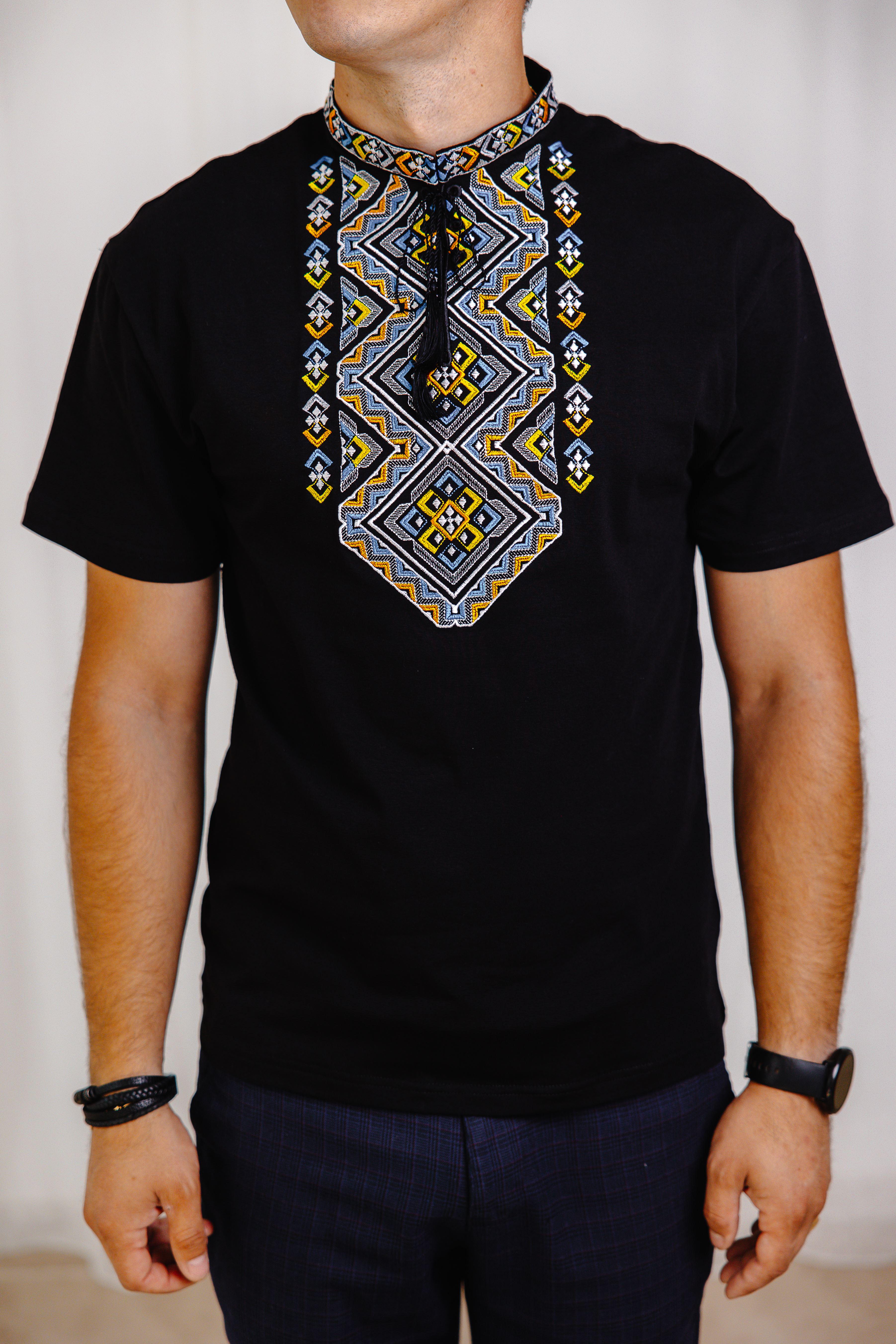 Футболка мужская с вышивкой Этника XL Черный (0002352-XL) - фото 2 Футболка мужская с вышивкой Этника XL Черный (0002352-XL) - фото 2