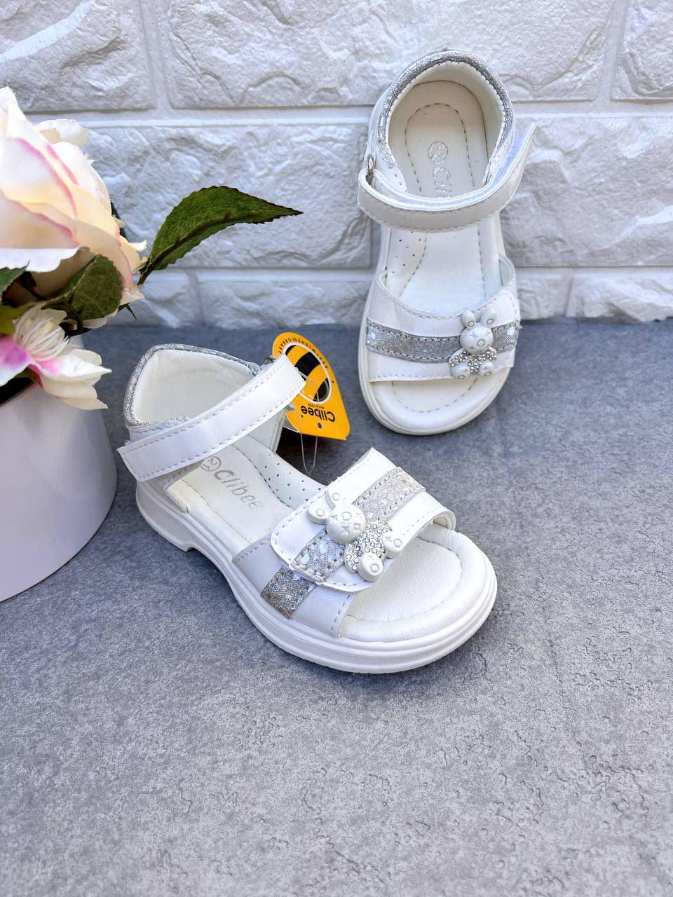 Босоніжки для дівчинки Clibee 1500 р. 22 14,5 см Білий