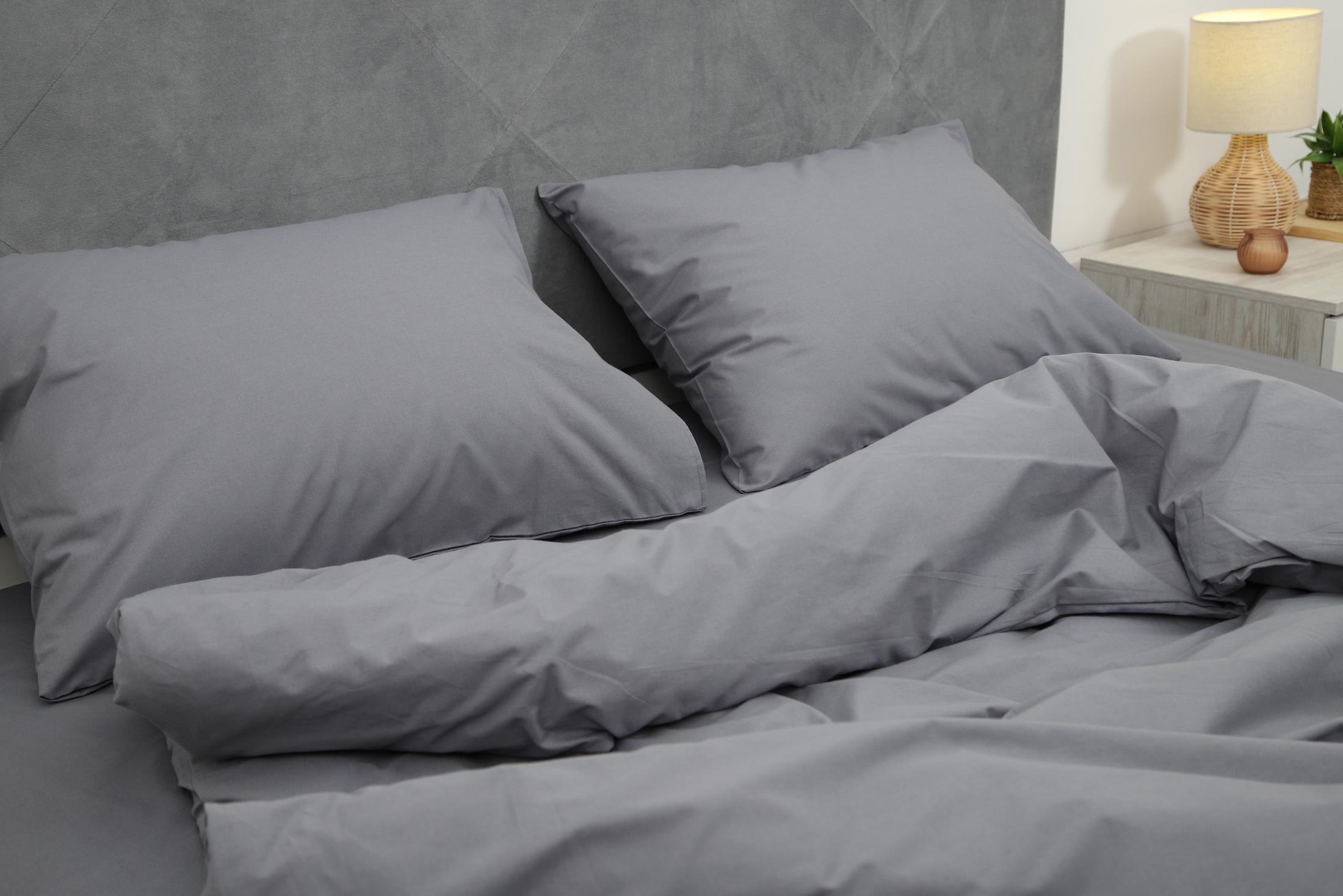 Комплект постельного белья евро Amore 4304 ранфорс Темно-серый (KPB-Ae-R-4304(50x70)_) - фото 4 Комплект постельного белья евро Amore 4304 ранфорс Темно-серый (KPB-Ae-R-4304(50x70)_) - фото 4