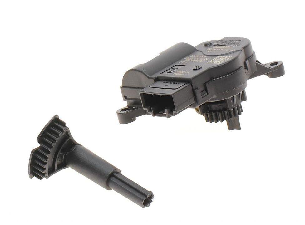Моторчик заслонки пічки VALEO Audi A3/Q3/VW Golf VII/Passat 12-715280