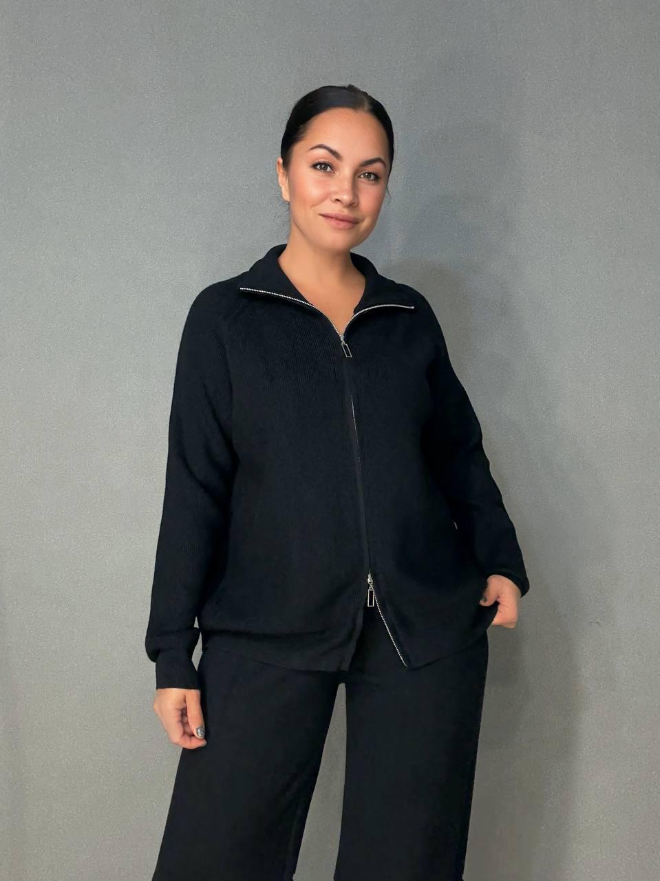 Костюм женский Joy One 382 вязаный брюки с кофтой на молнии OS Черный (5790) - фото 2 Костюм женский Joy One 382 вязаный брюки с кофтой на молнии OS Черный (5790) - фото 2