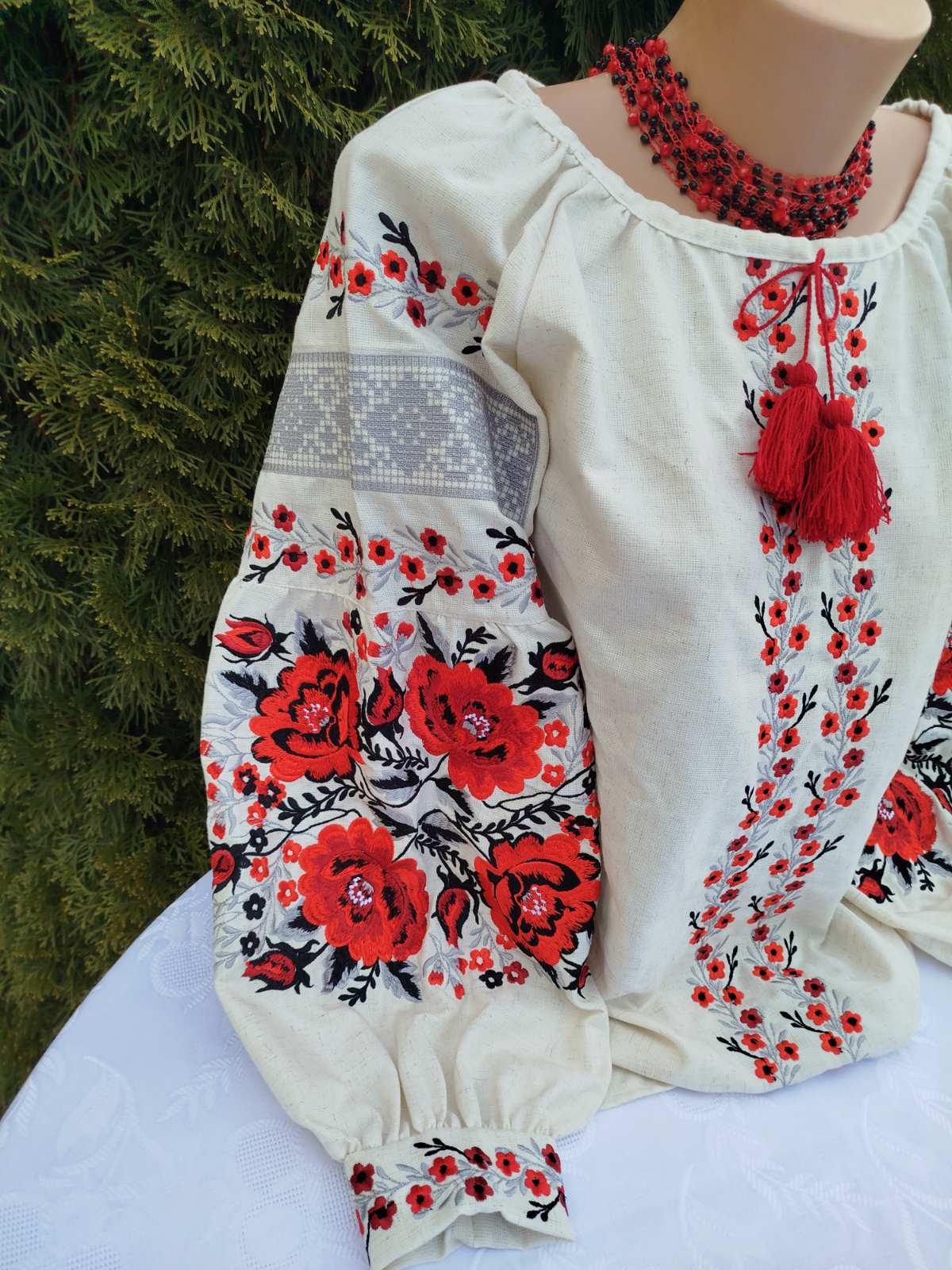 Вишиванка-блуза з трояндовим орнаментом на натуральному льоні р. 62 Білий/Червоний/Чорний (2502289314) - фото 2 Вишиванка-блуза з трояндовим орнаментом на натуральному льоні р. 62 Білий/Червоний/Чорний (2502289314) - фото 2