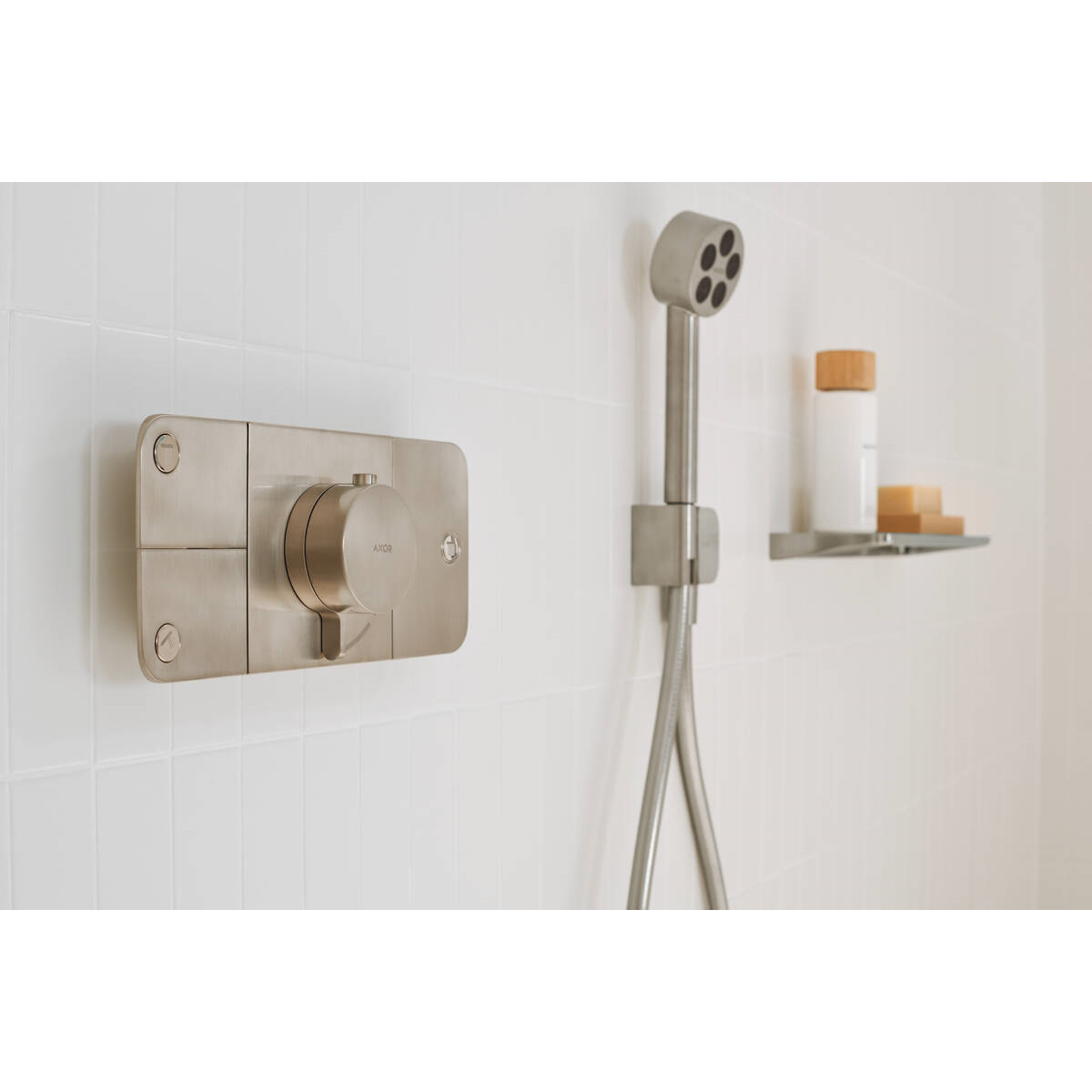 Лейка для душа Axor One 48651820 пластик Никель (ANT-92080) - фото 3 Лейка для душа Axor One 48651820 пластик Никель (ANT-92080) - фото 3