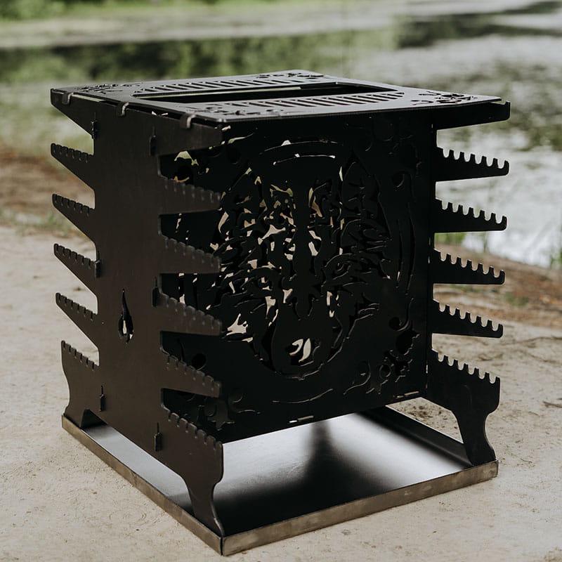 Мангал вертикальный разборной окрашен огнеупорной краской Черный