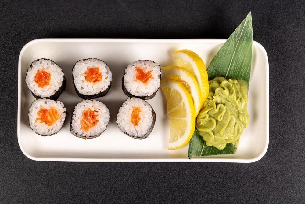 Картина на холсте Суши 30х40 см (Q170)