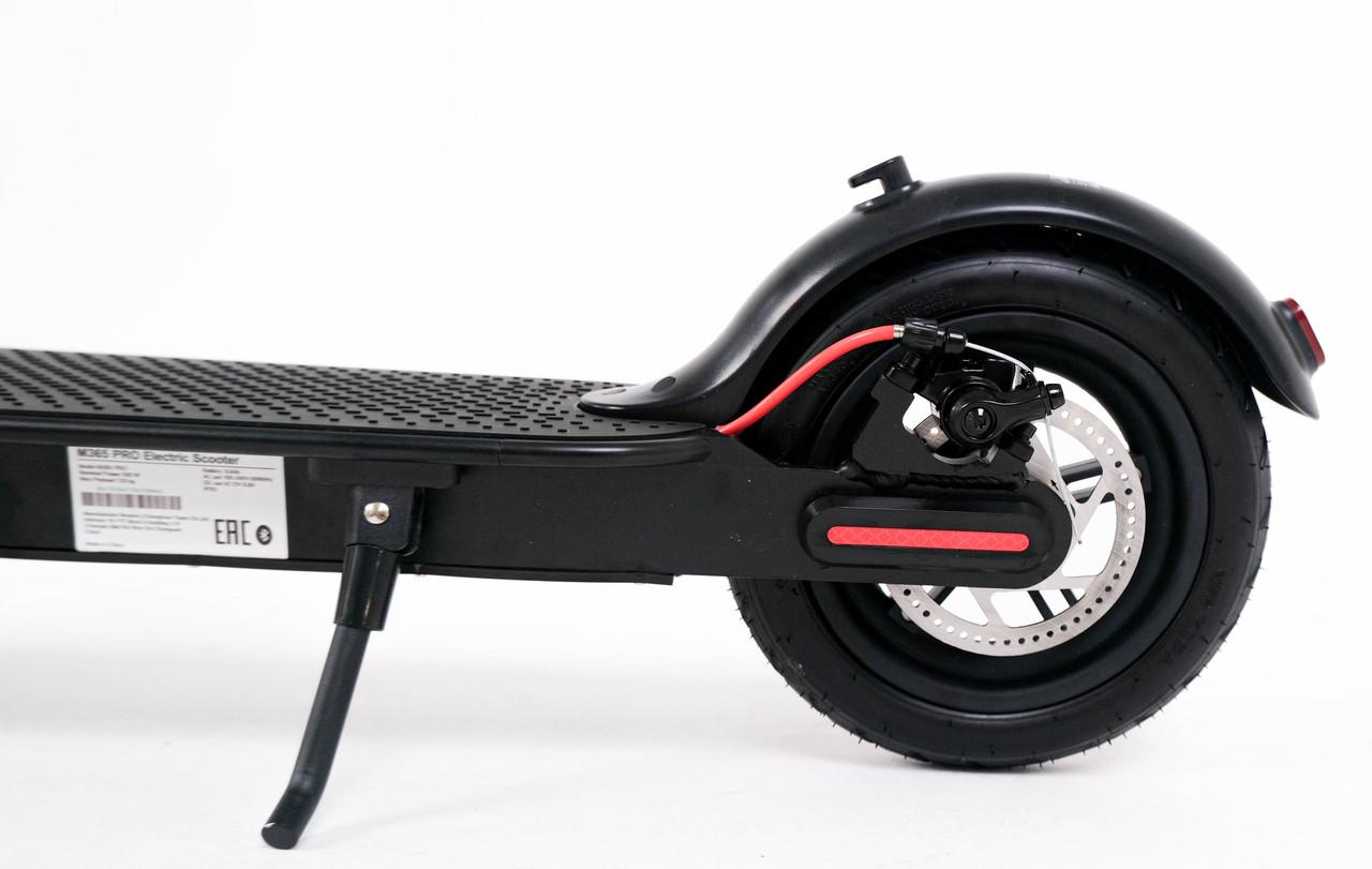 Електросамокат E-Scooter M365 PRO 500W 36V 9,6 Ah (M365-96) - фото 7 Електросамокат E-Scooter M365 PRO 500W 36V 9,6 Ah (M365-96) - фото 7