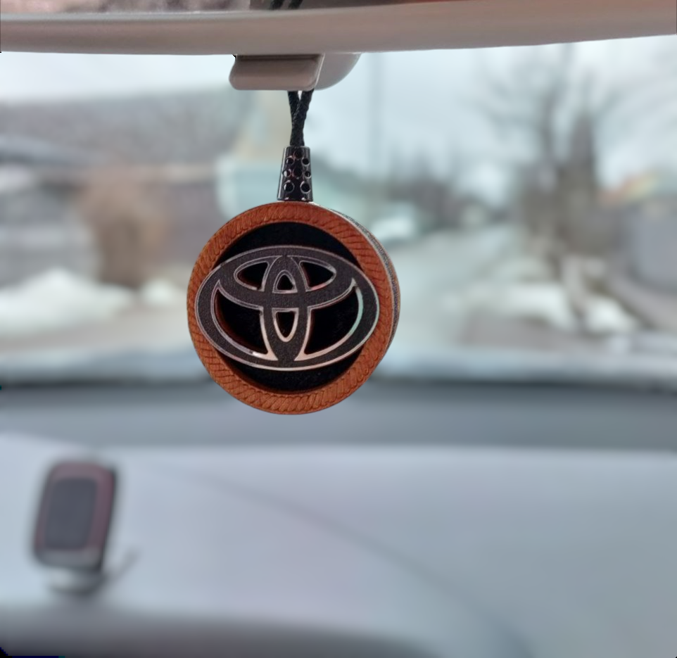 Ароматизатор-підвіска для авто Toyota з ефектом переливання (2118764430)