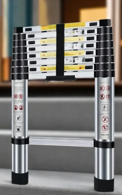 Лестница-стремянка строительная 2,3 м телескопическая до 150 кг из стали Хром (Jam5493)